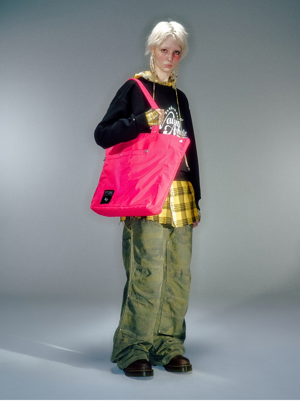 ★Vacant Archive★Vove Big Shoulder Bag (軽量,大容量)★Pink 베이컨트 아카이브 보브 빅 숄더백 핑크 | VACANT ARCHIVE | KREAM