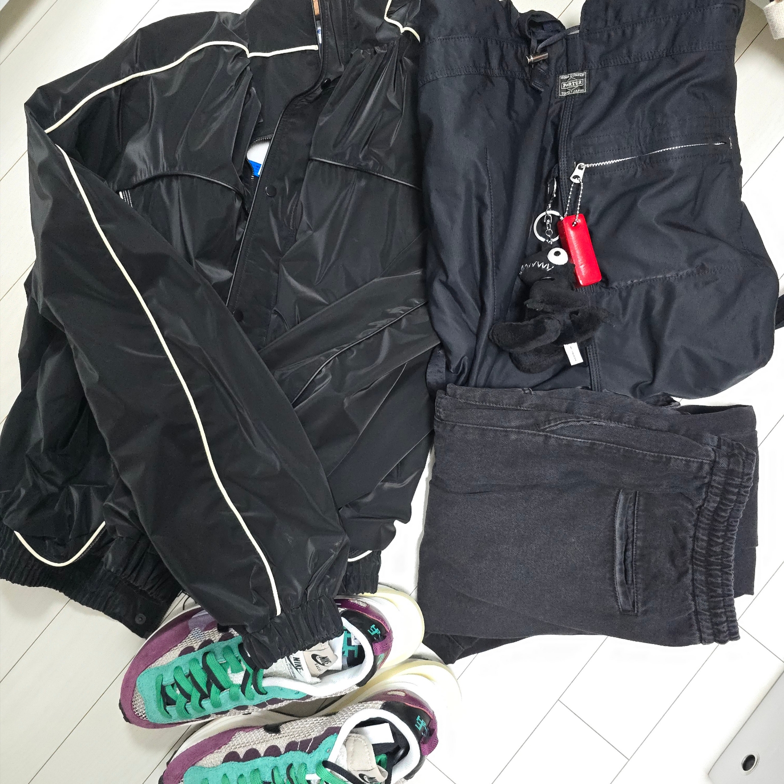 Ader Error Bant Jumper Noir (Ver.2), Porter Mile Knapsack Black 착용 스타일