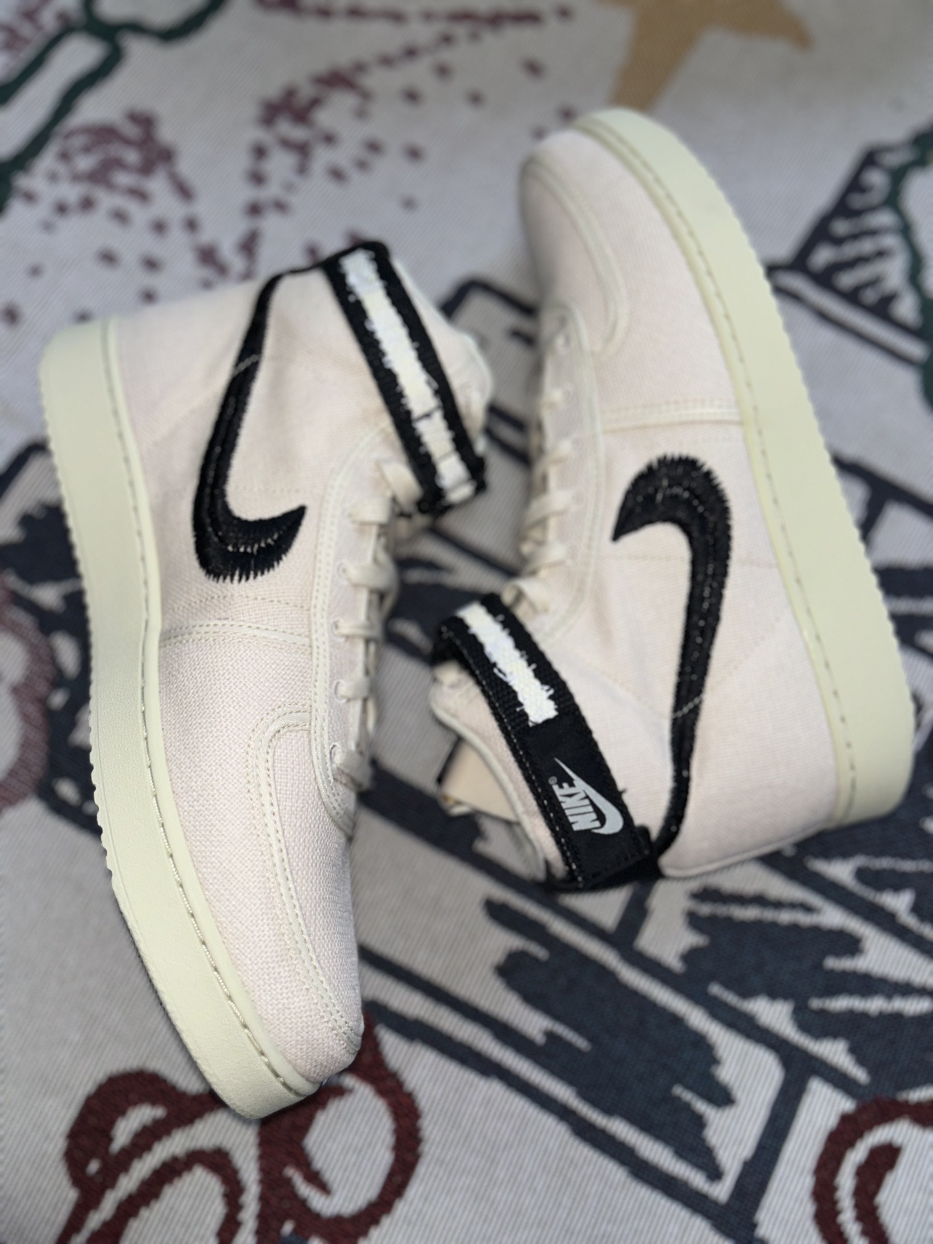Nike x Stussy Vandal High Fossil 착용 스타일 - 5