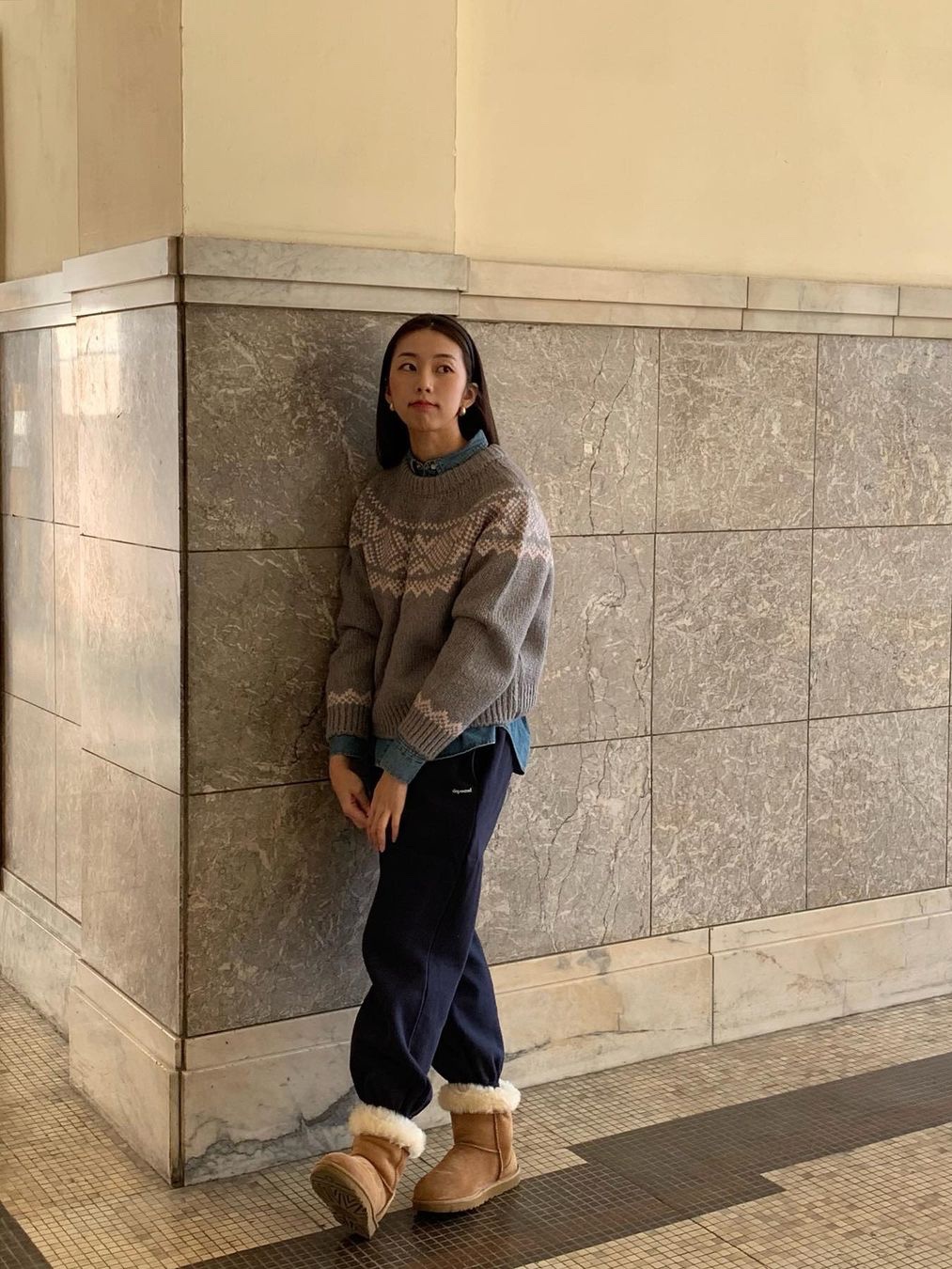 Siyazu SIKN2103 Loose Fit Alpaca Nordic Sweater Gray 착용 스타일 - 3