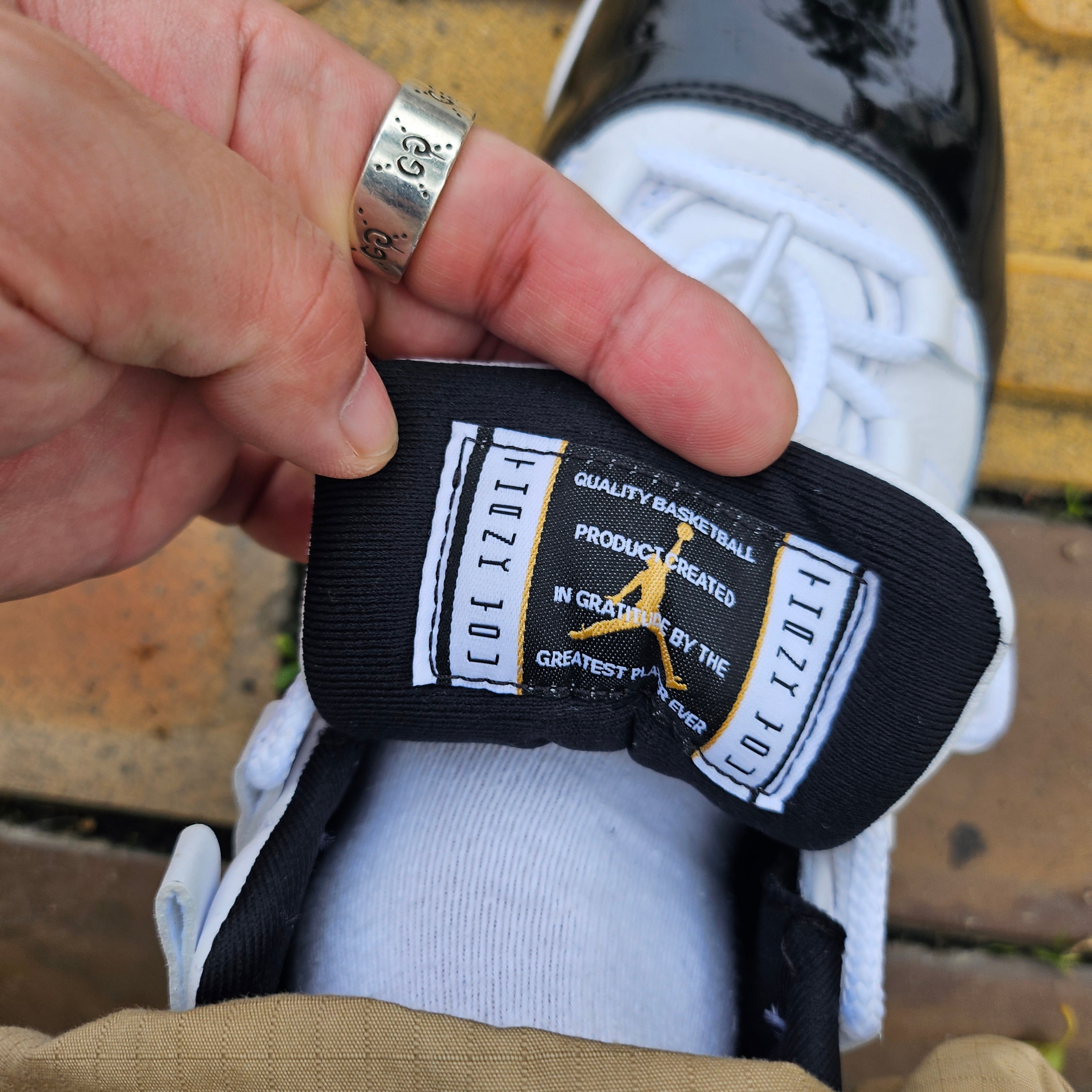 Supreme x MM6 Maison Margiela Painted Camp Cap White - 24SS, Jordan 11 Retro Gratitude 착용 스타일 - 3