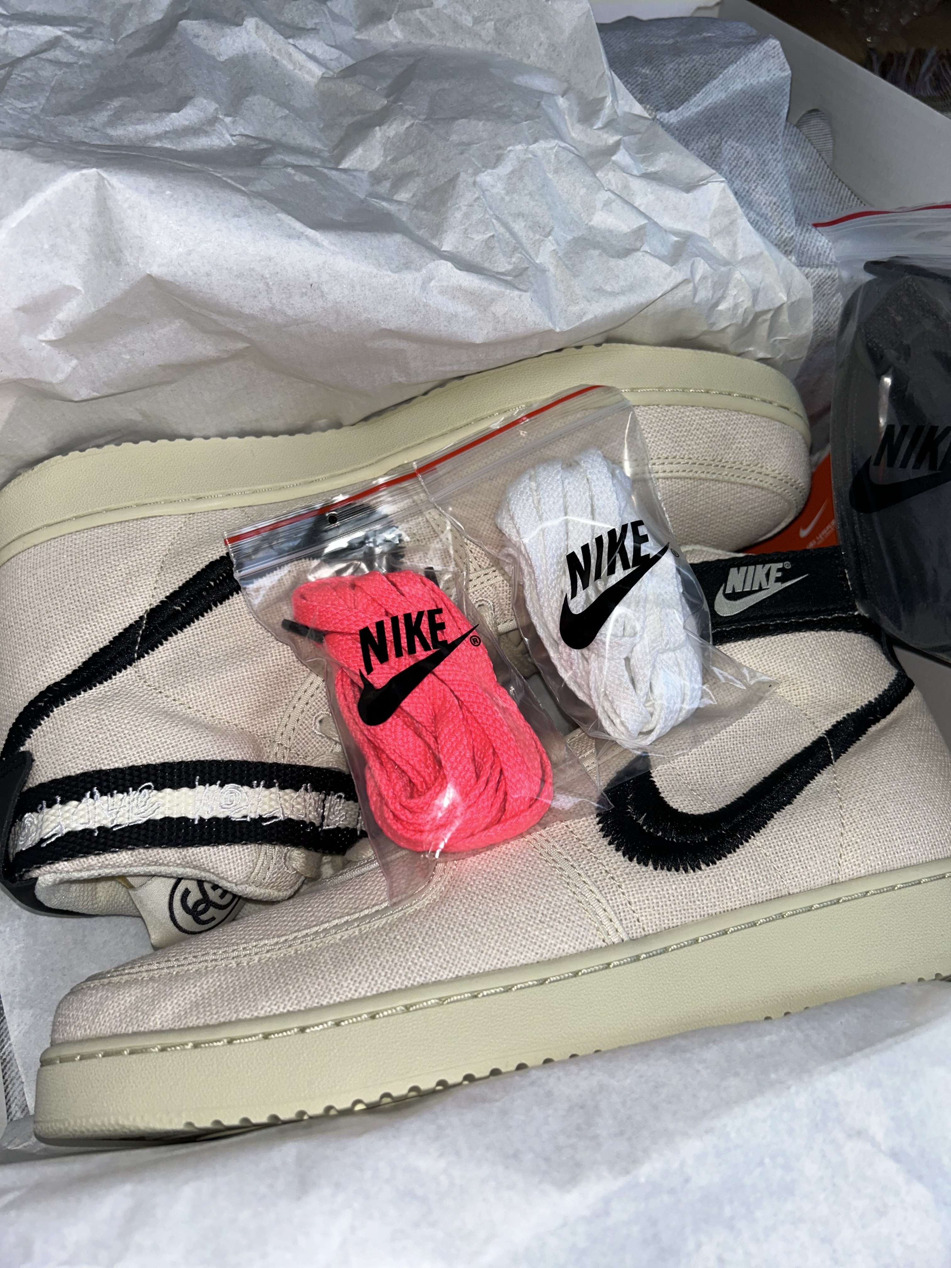 Nike x Stussy Vandal High Fossil 착용 스타일 - 7
