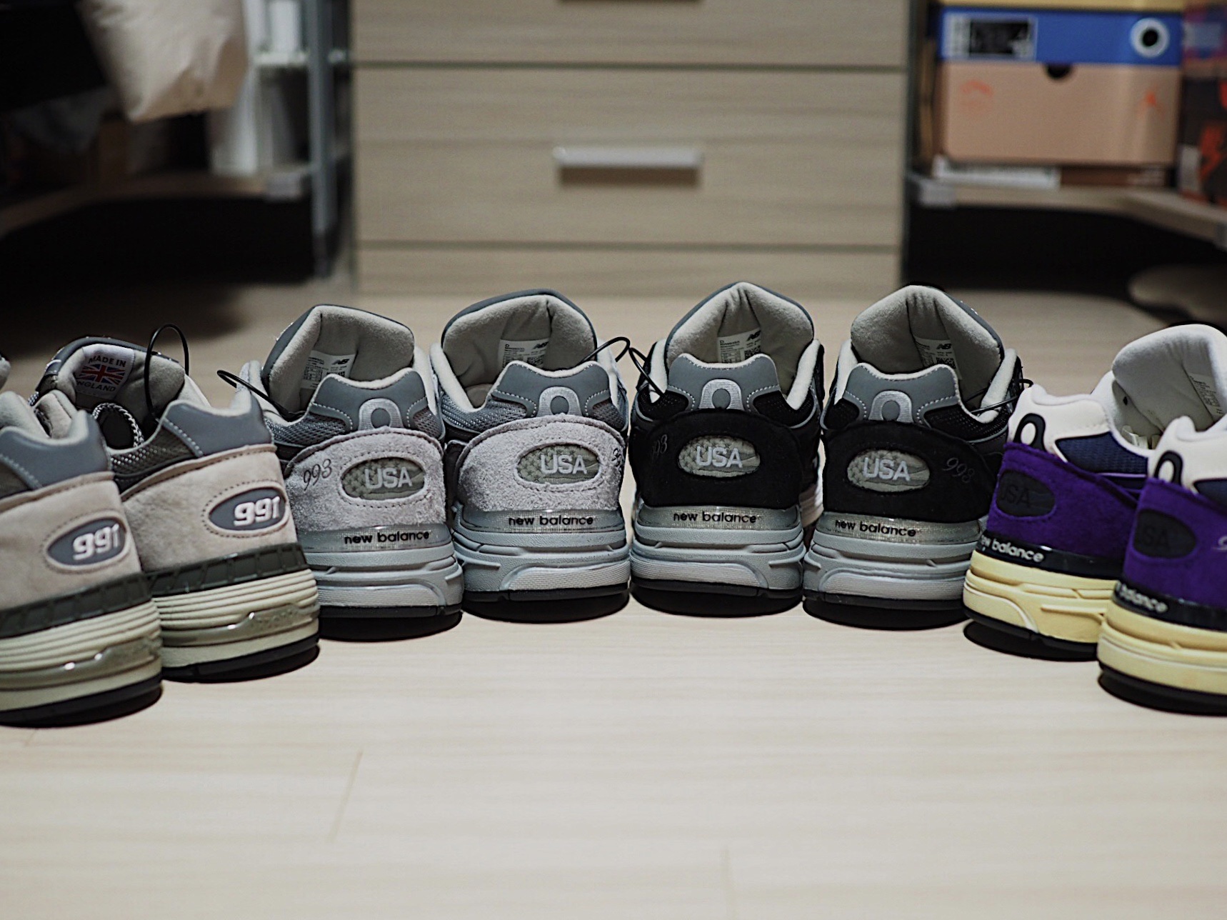 New Balance 993 Made in USA Black - D Standard, New Balance 993 Made in USA Grey - D Standard 착용 스타일 - 2