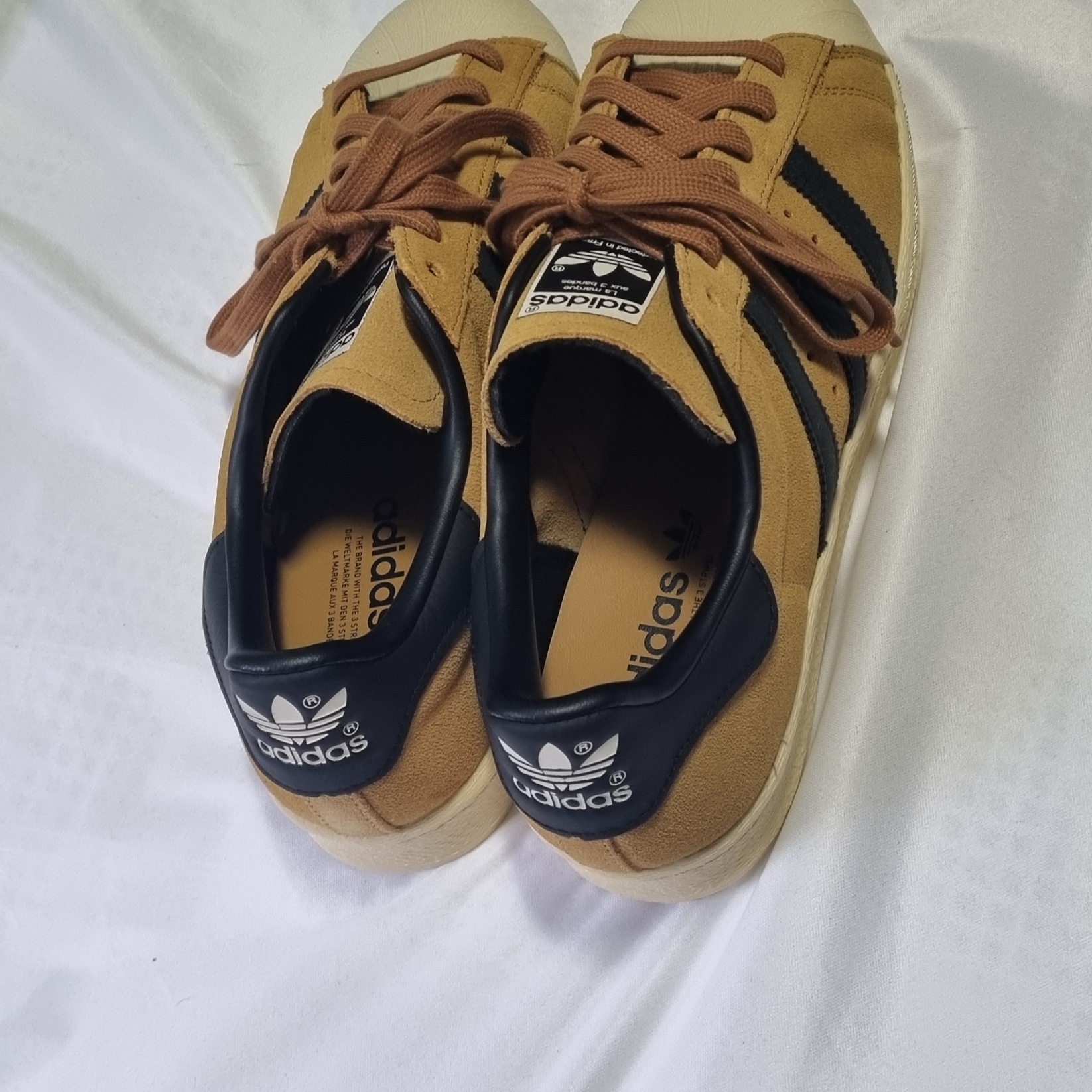 Adidas Superstar 82 Mesa Core Black 착용 스타일 - 3