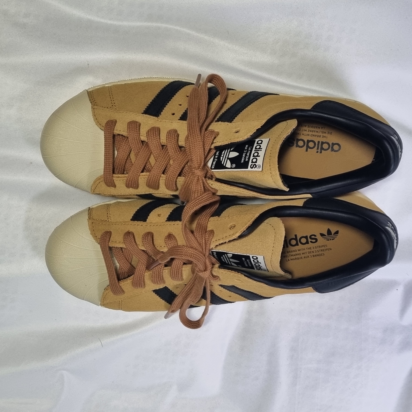 Adidas Superstar 82 Mesa Core Black 착용 스타일 - 2