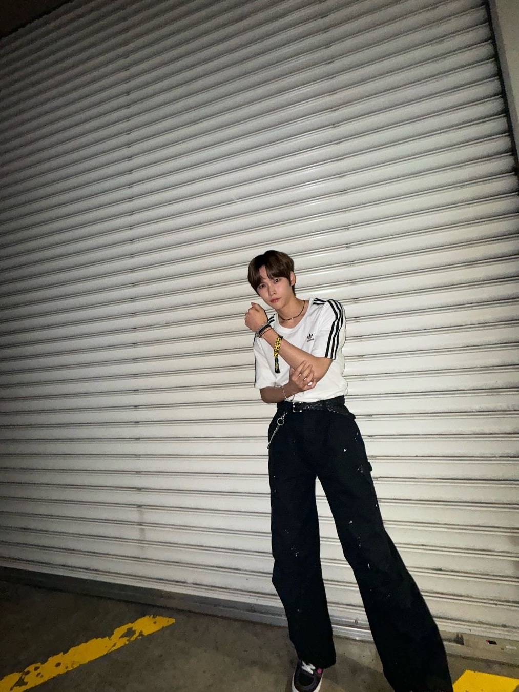 (W) Adidas 3S T-Shirt White - KR Sizing 착용 스타일 - 4