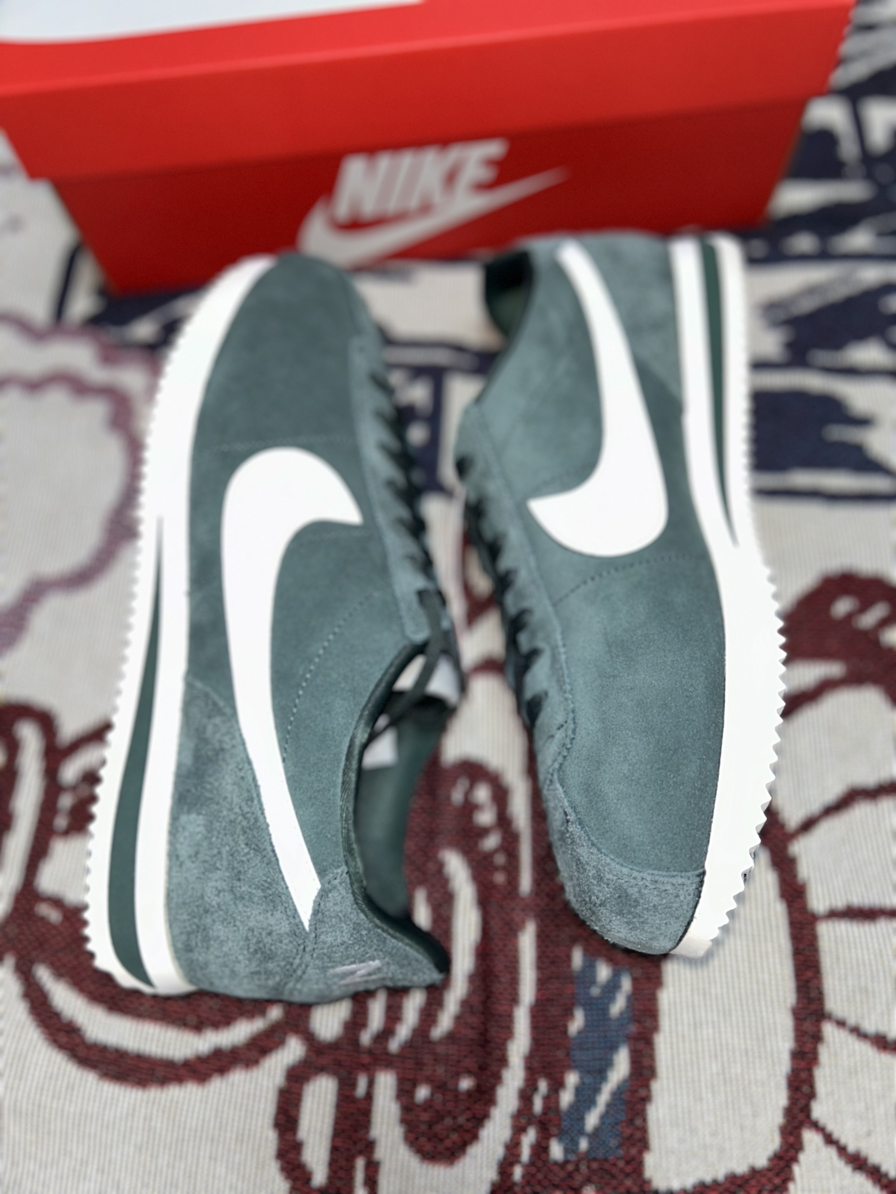 Nike Cortez Vintage Green 착용 스타일 - 4