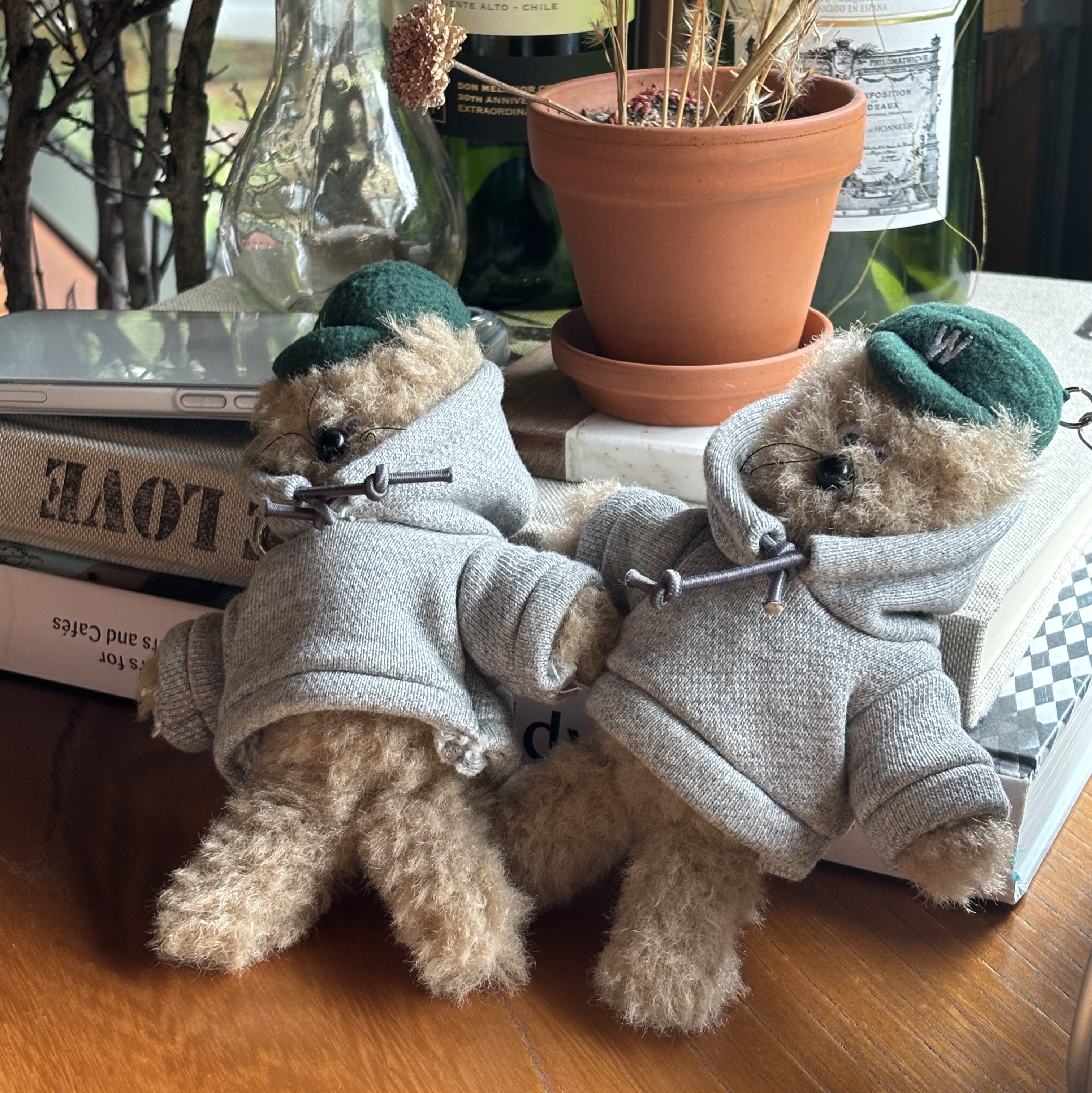 모남희 x 최우식 우시키 키링 브라운 | Monamhee | KREAM