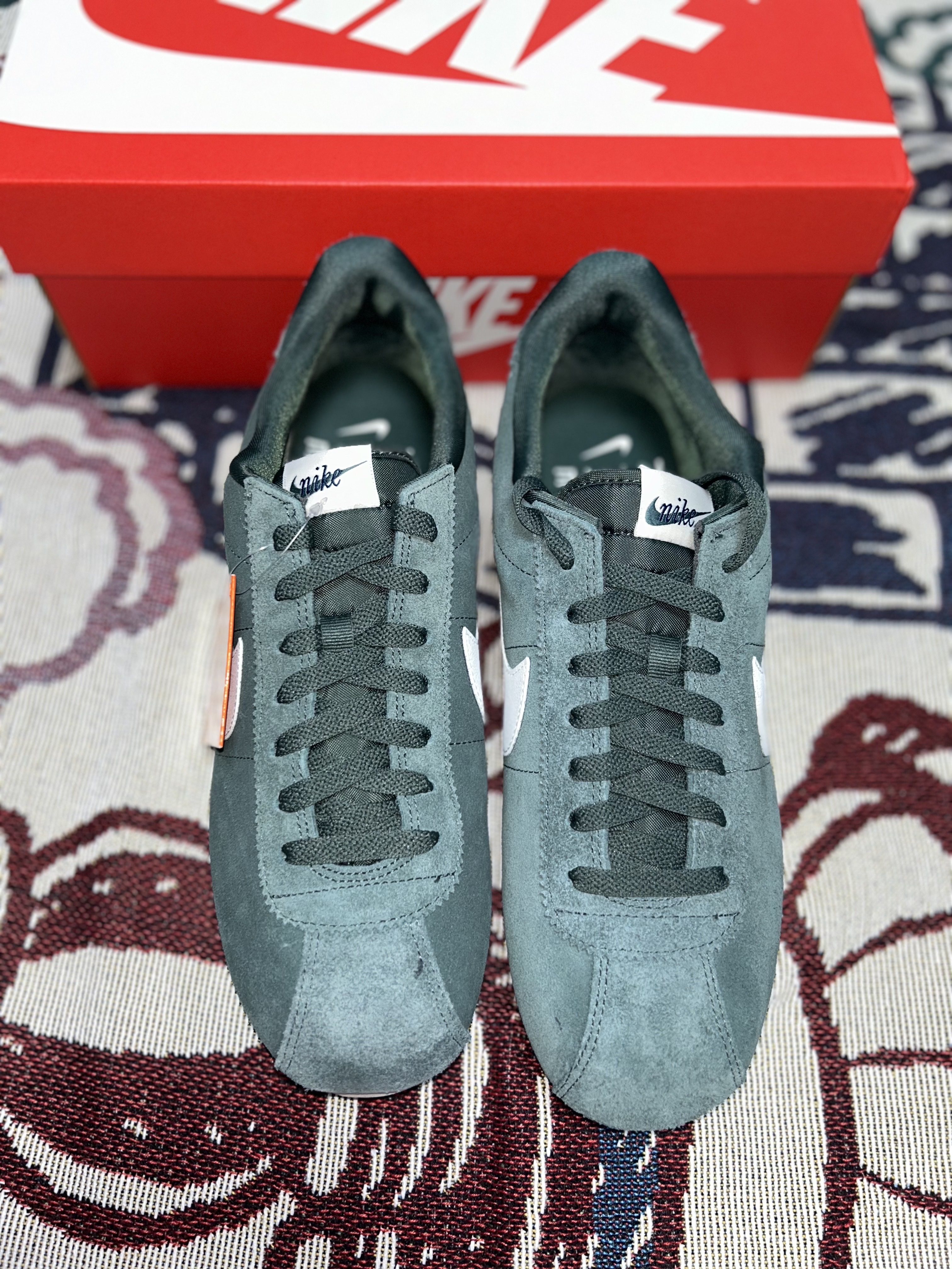 Nike Cortez Vintage Green 착용 스타일 - 2