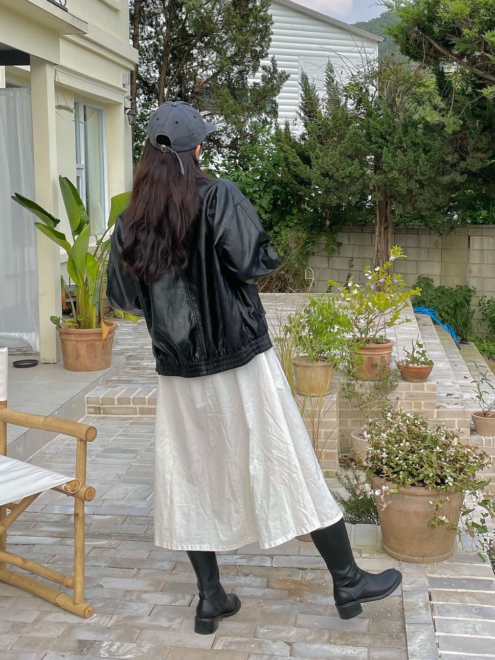 Siyazu SIOT4079 Fake Leather Bomber Jacket Black 착용 스타일 - 3