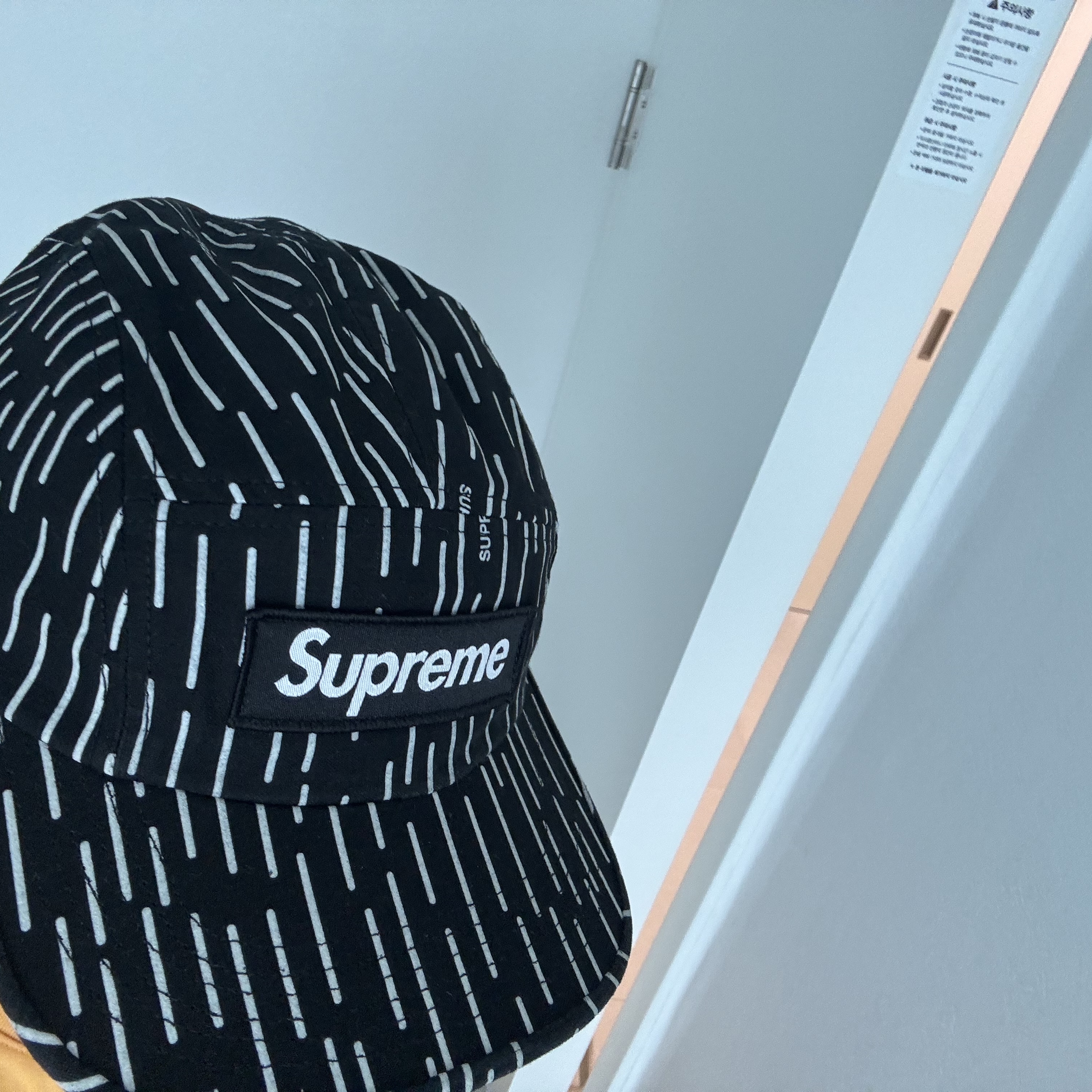 Supreme Military Camp Cap Black Raindrop - 24FW 착용 스타일 - 2