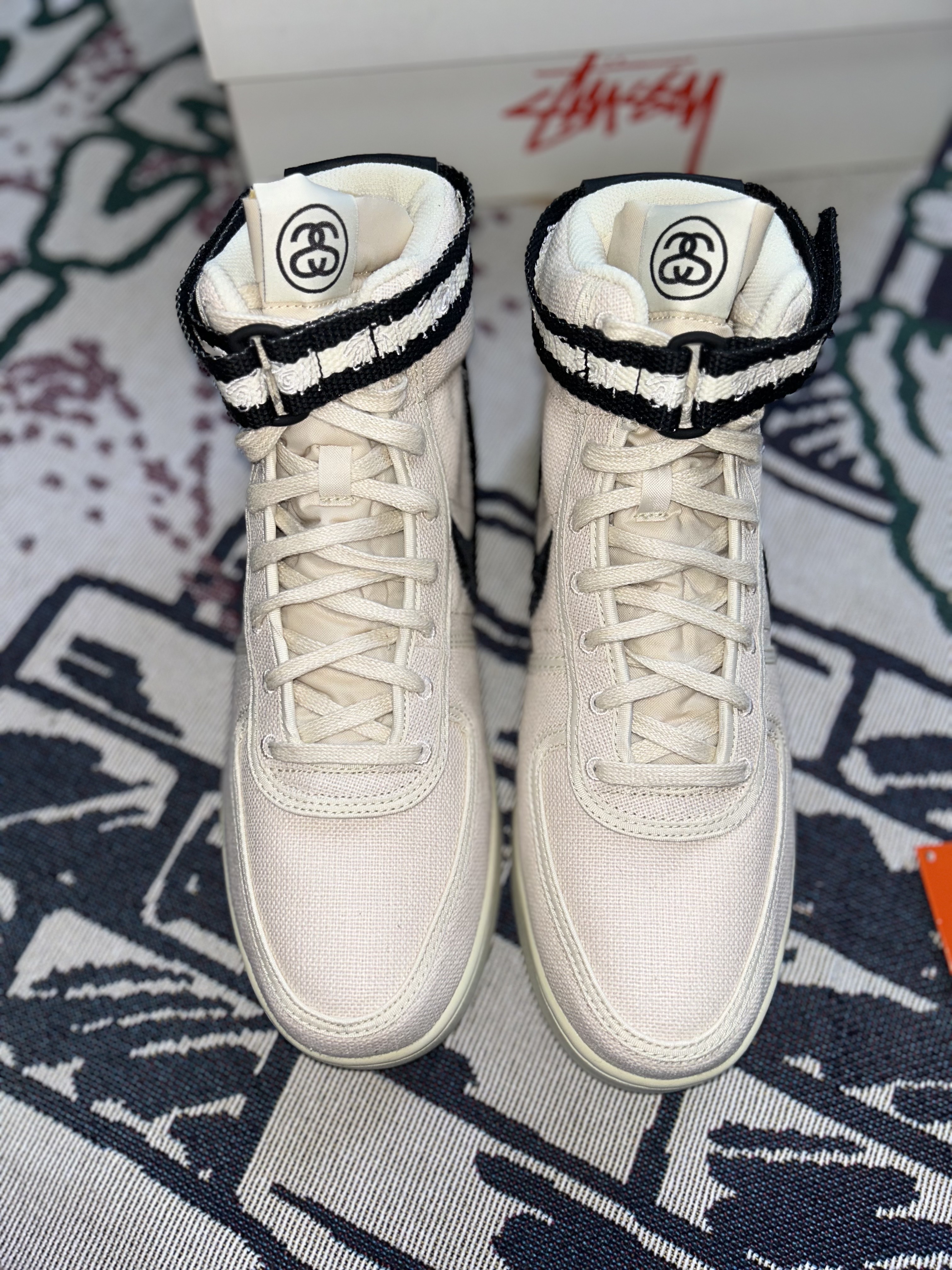 Nike x Stussy Vandal High Fossil 착용 스타일 - 2