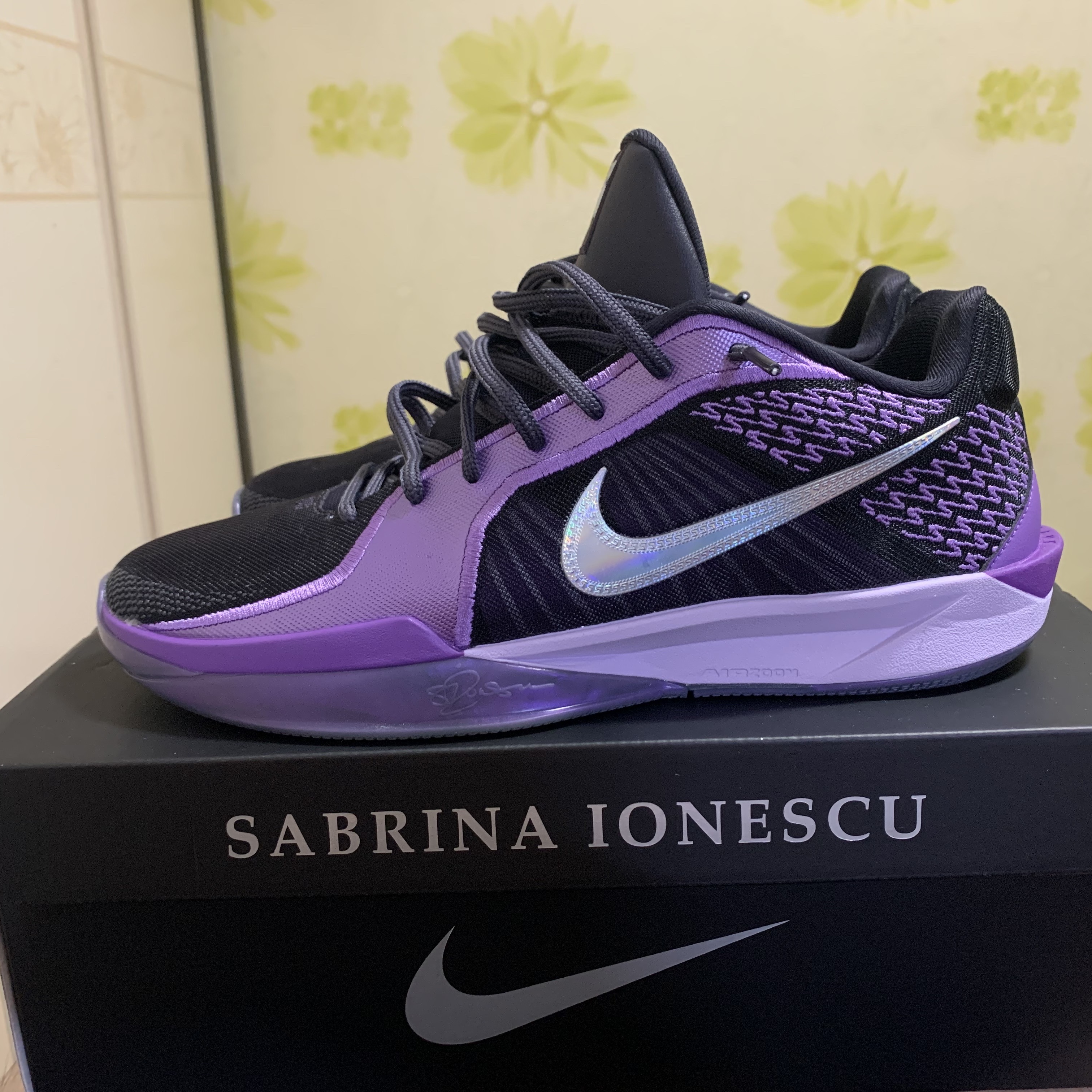 Nike Sabrina 2 EP Court Vision 착용 스타일