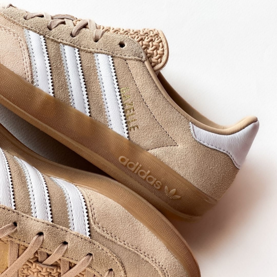 (W) Adidas Gazelle Indoor Magic Beige Cloud White 착용 스타일 - 3