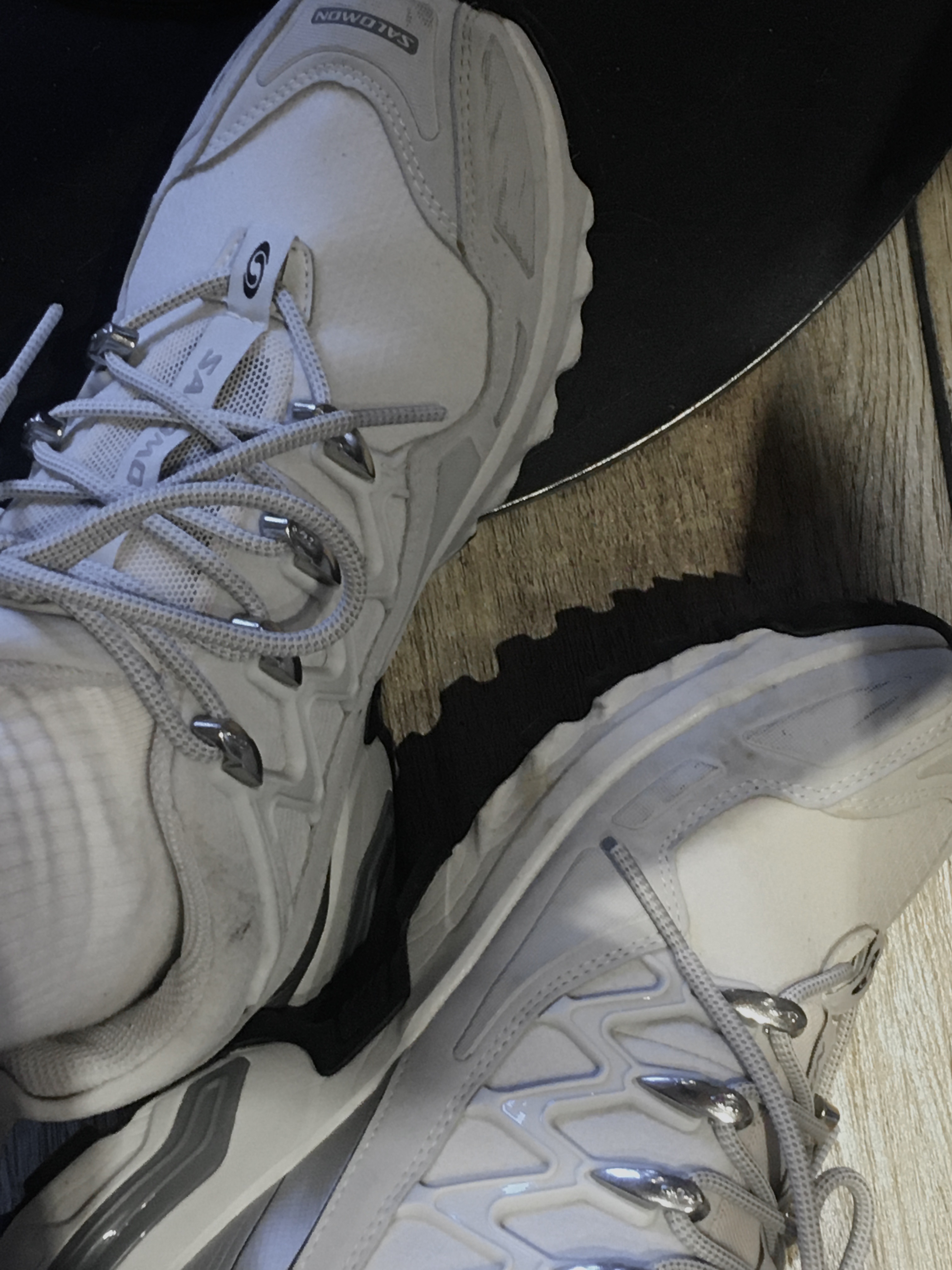 Salomon ACS + CSWP Lunar Rock Silver 착용 스타일 - 1