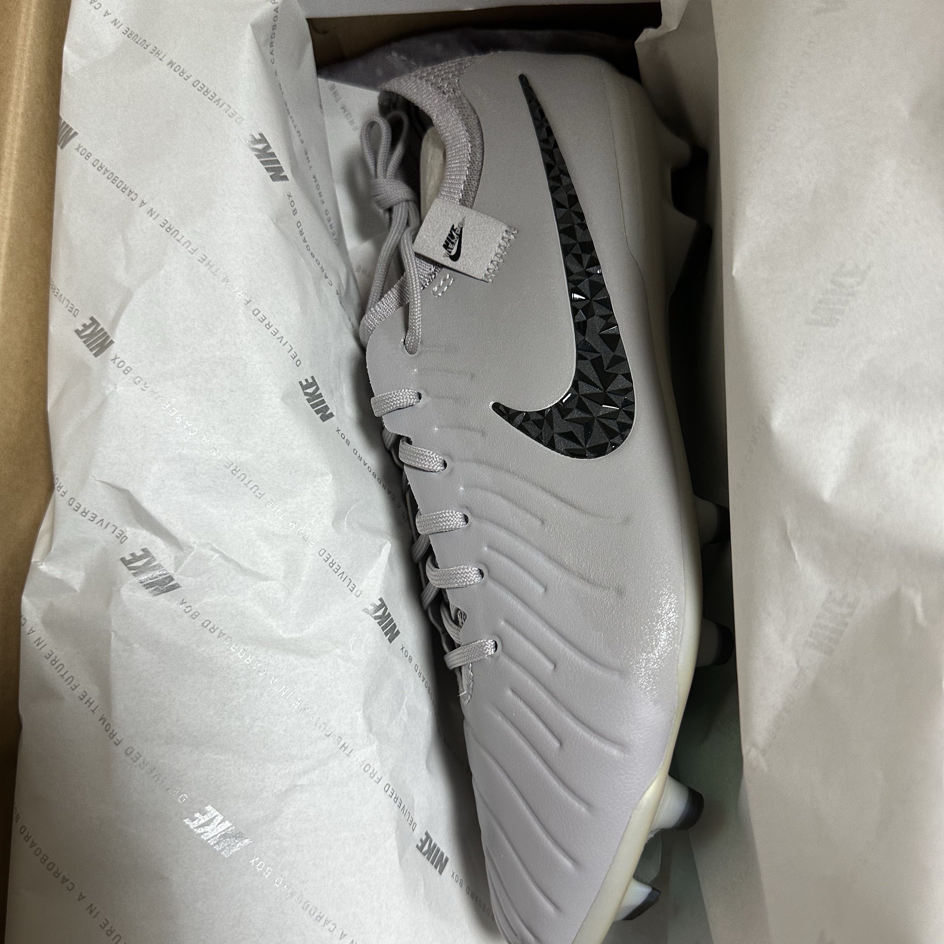 Nike Tiempo Legend 10 Elite FG Atmosphere Grey Black 착용 스타일