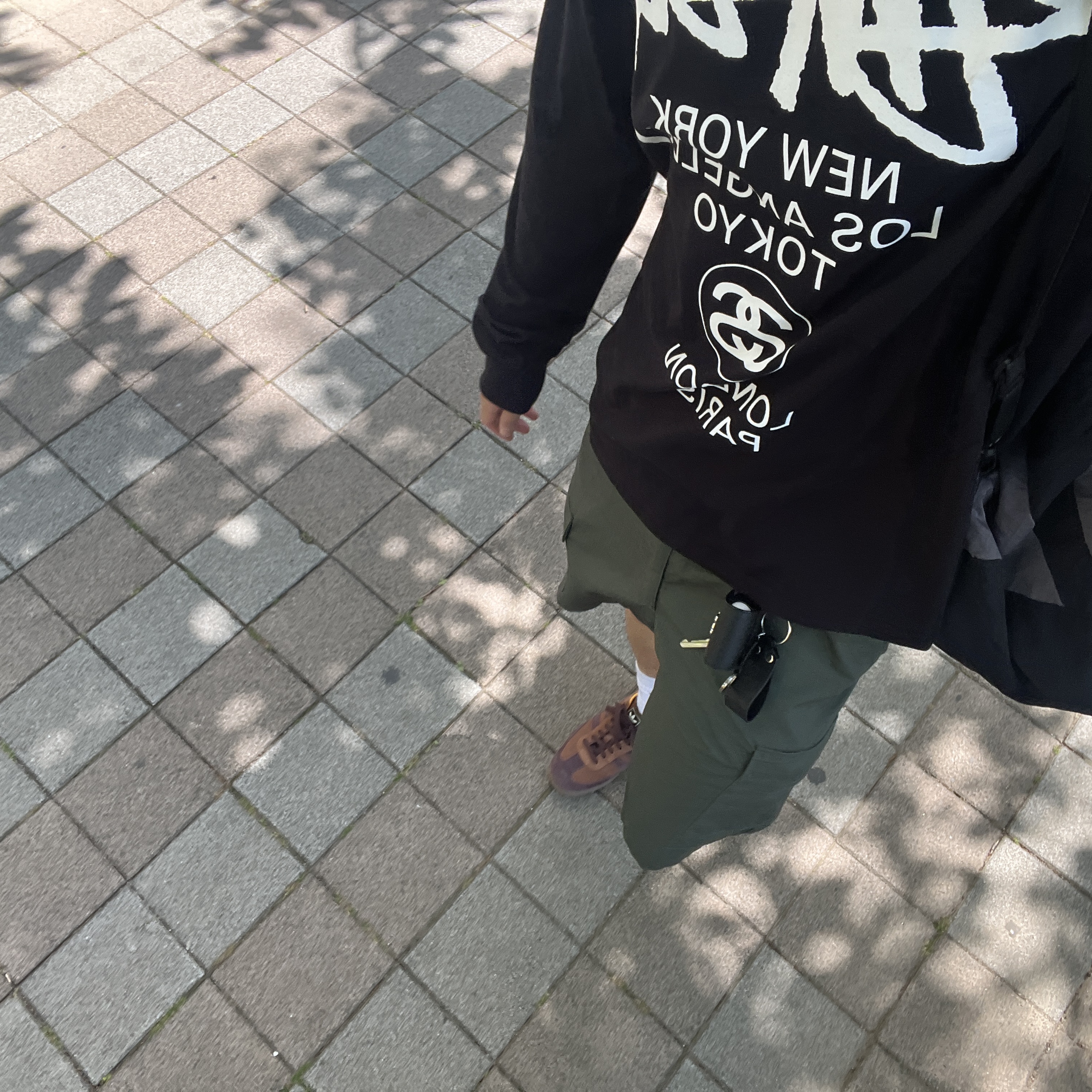 Stussy World Tour LS T-Shirt Black 2023 착용 스타일 - 2