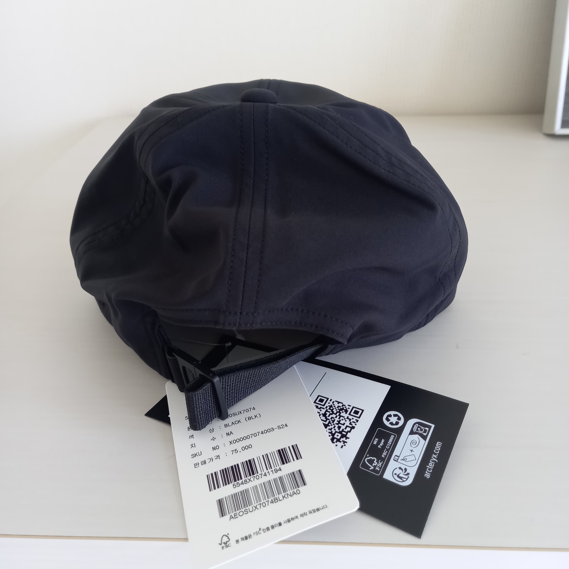 Arc'teryx Small Bird Cap Black 착용 스타일 - 3