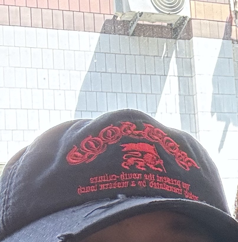 ETCE Boy Hood Destroyed Cap Navy 착용 스타일