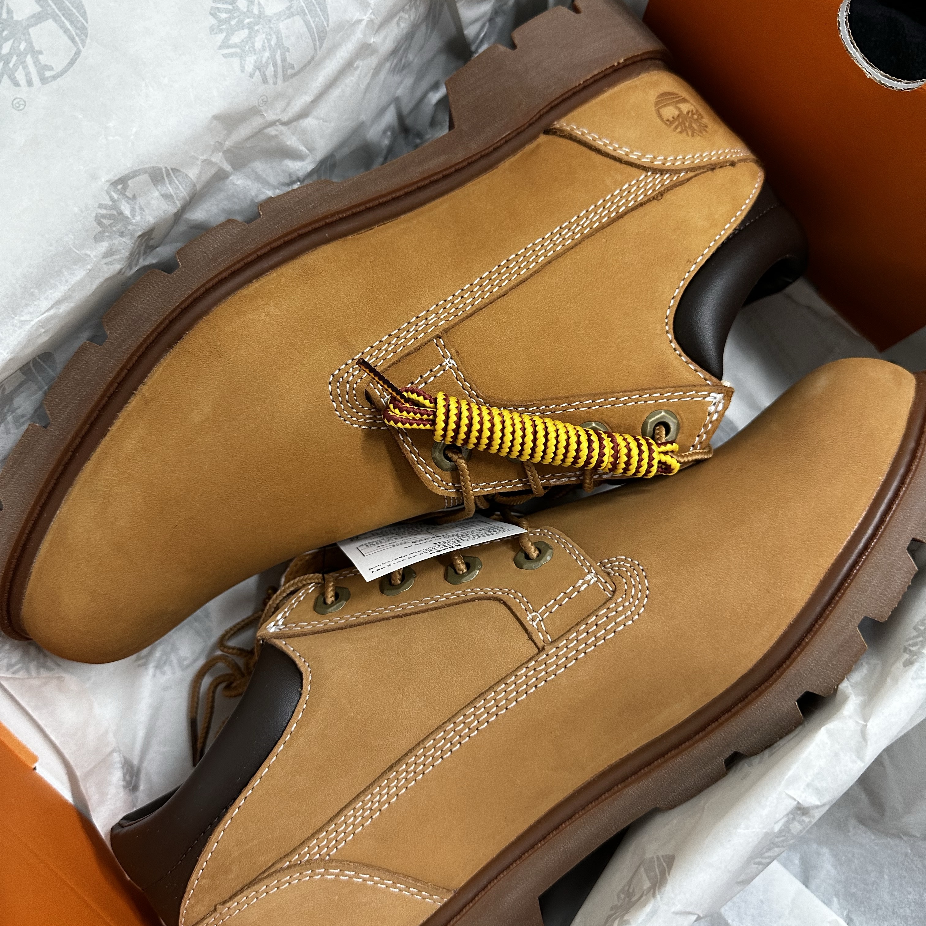 Timberland Premium Waterproof Chukka Boot Wheat Nubuck - Wide 착용 스타일 - 1