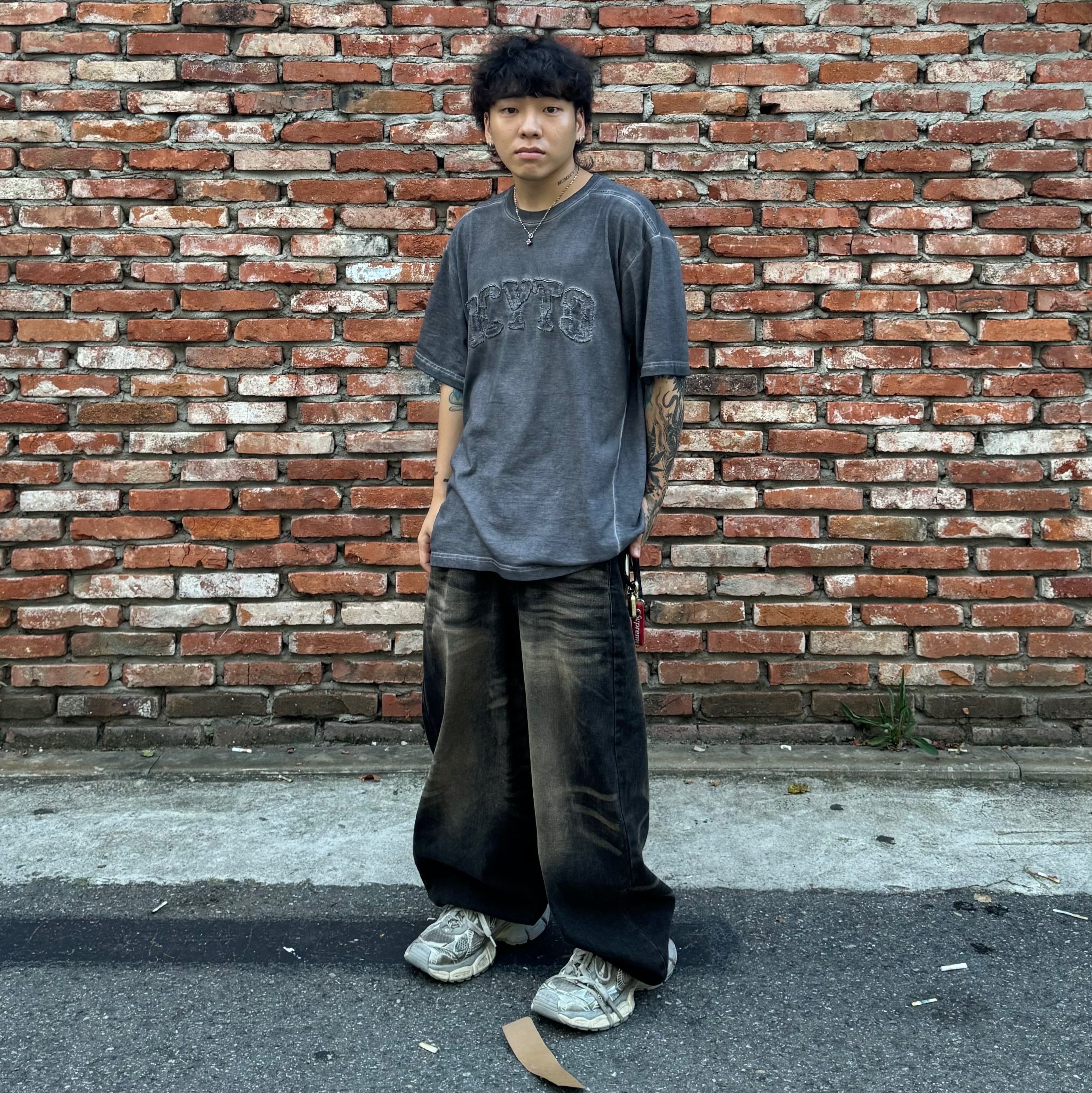 Balenciaga 3XL Sneakers Light Beige 착용 스타일 - 1