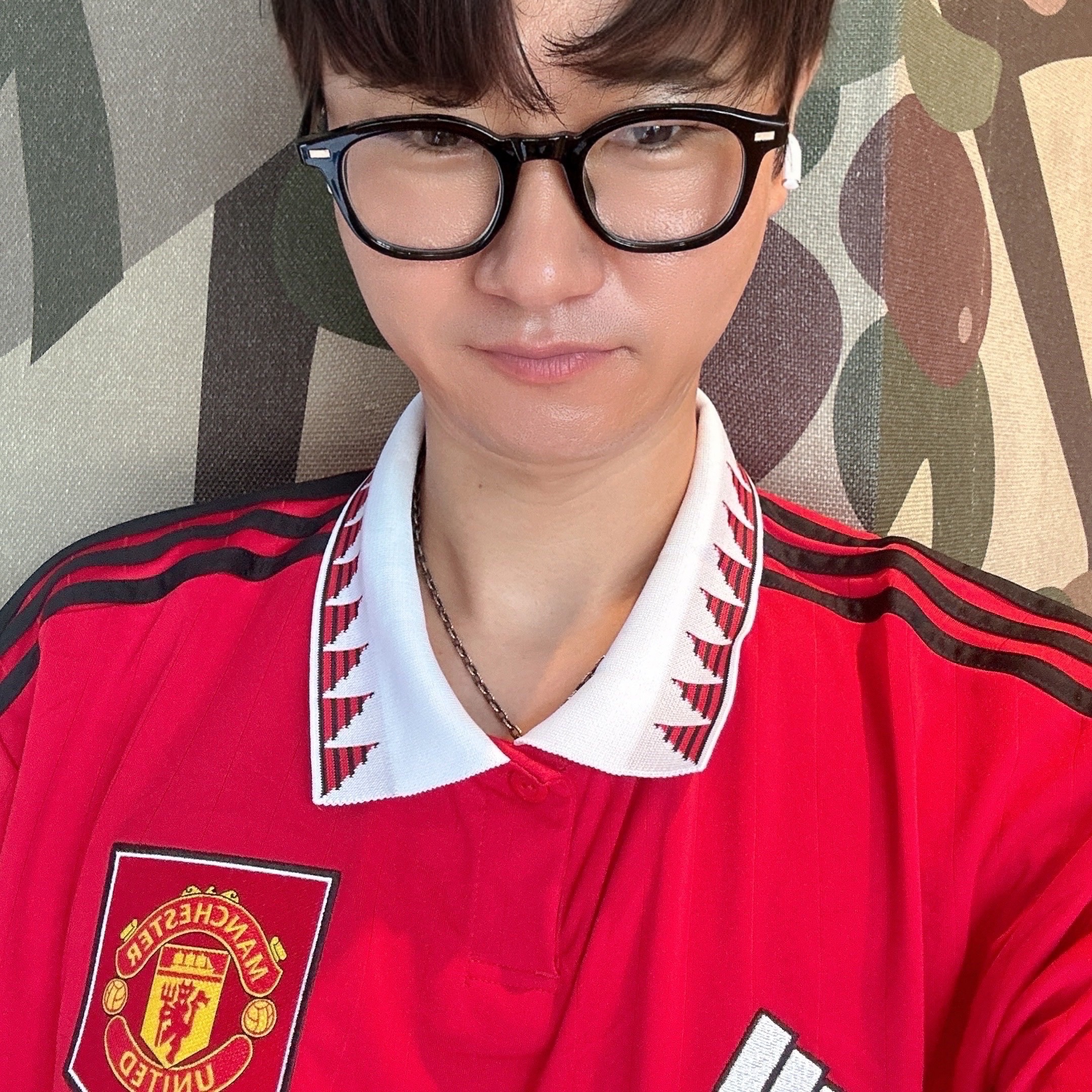 Adidas Manchester United 2022/23 Home Jersey Real Red - US Sizing (Non Marking Ver.) 착용 스타일