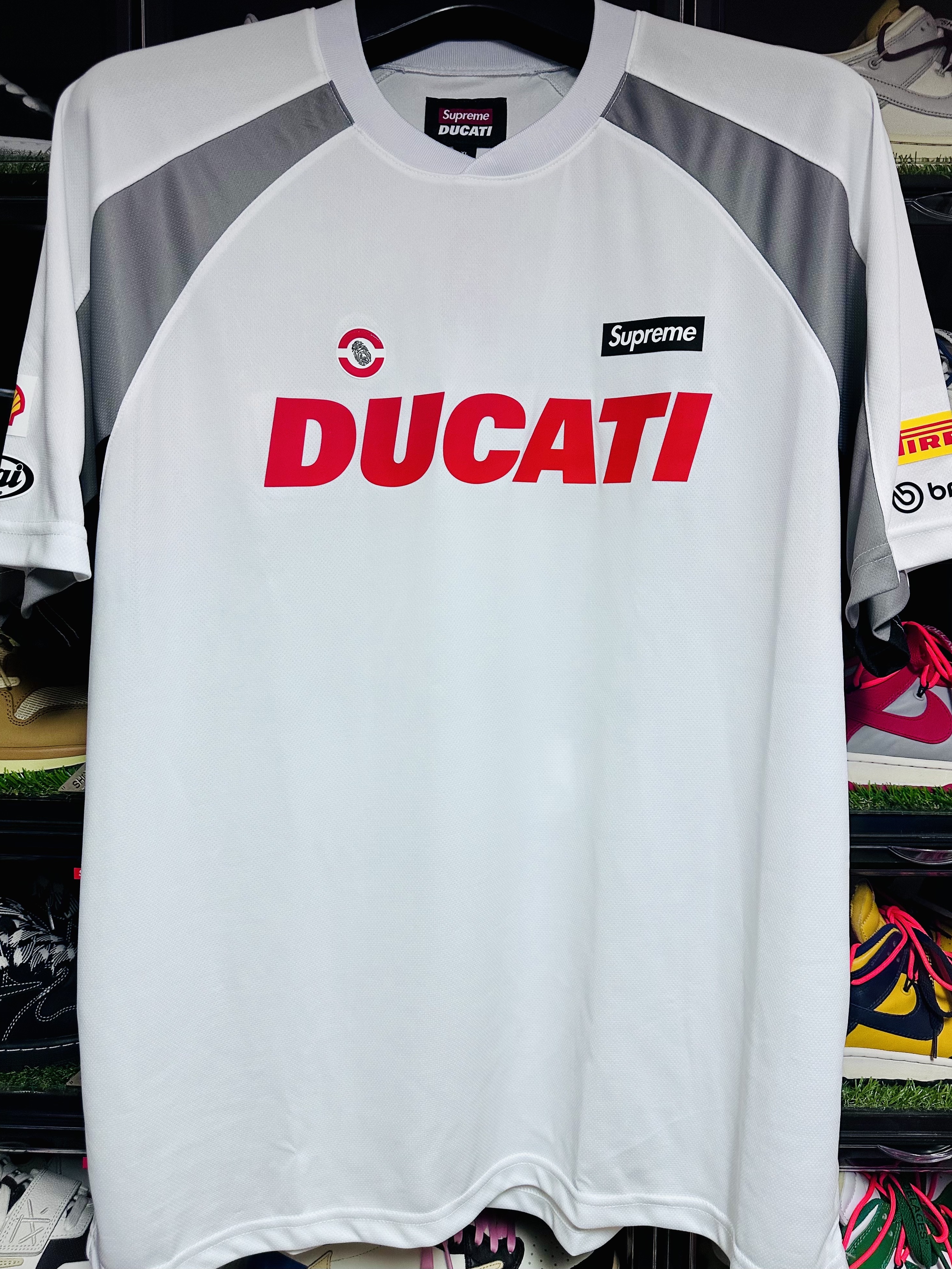 Supreme x Ducati Soccer Jersey White - 24SS 착용 스타일 - 1