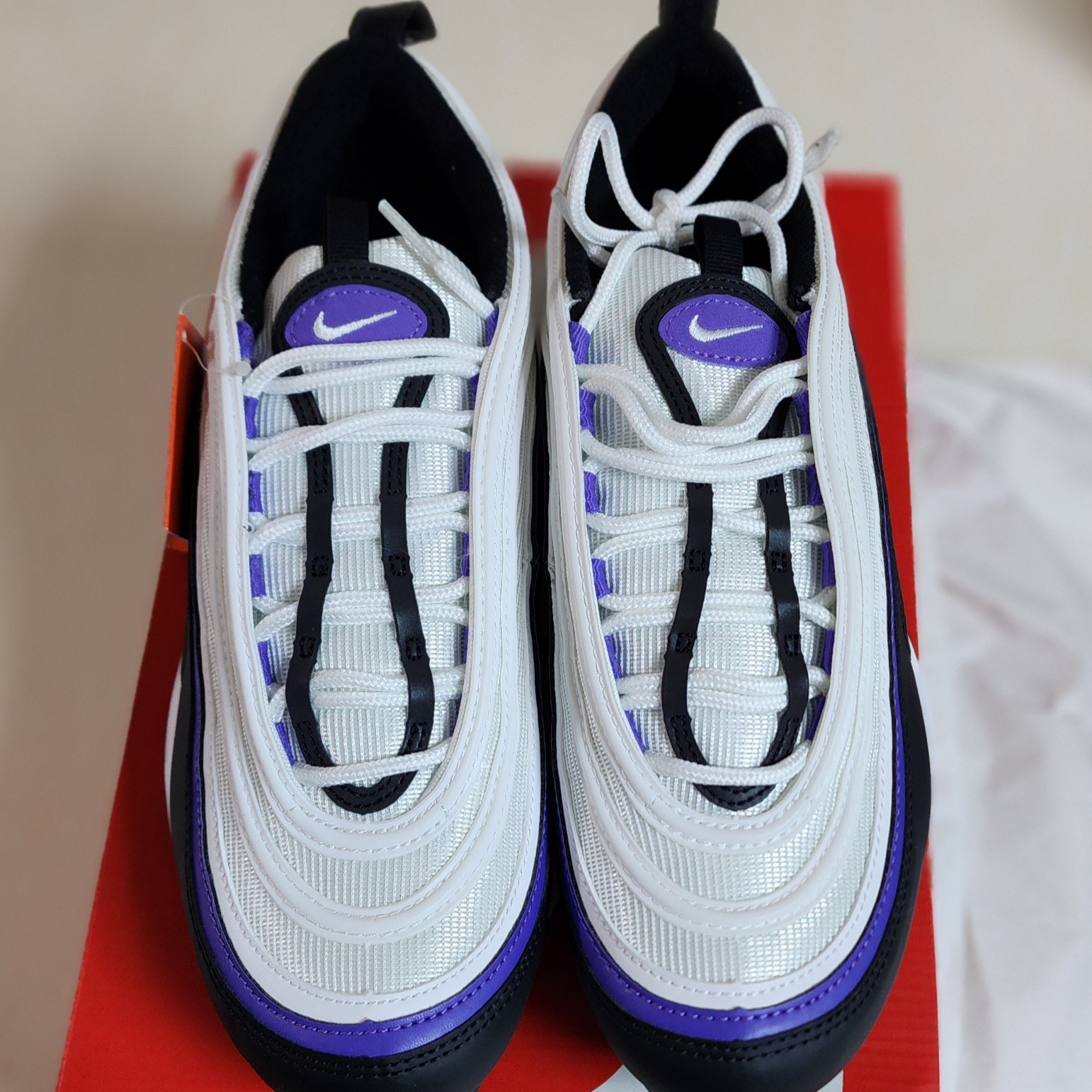 Nike Air Max 97 Action Grape 착용 스타일 - 4