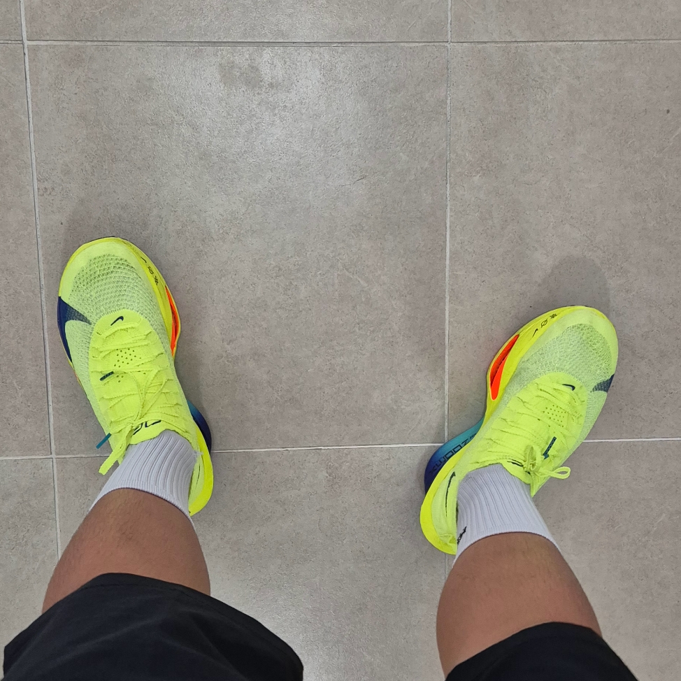 Nike Air Zoom Alphafly Next% 3 Volt 착용 스타일