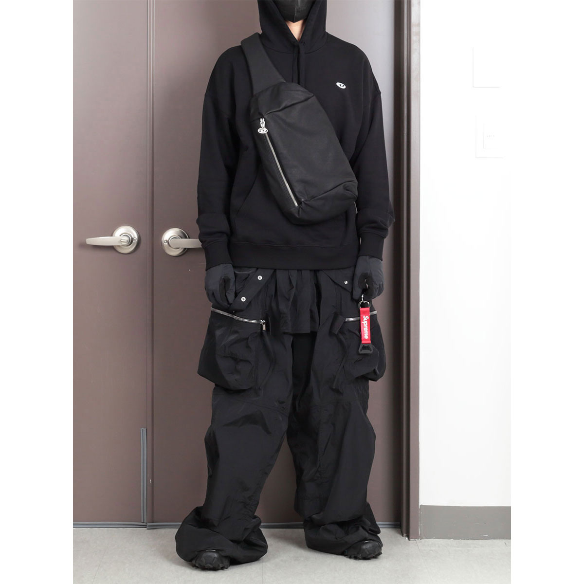 Diesel S-Rob-Hood-Doval-PJ Hoodie with Oval D Patch Black, Supreme Bottle Opener Webbing Keychain Red - 21FW 착용 스타일 - 1