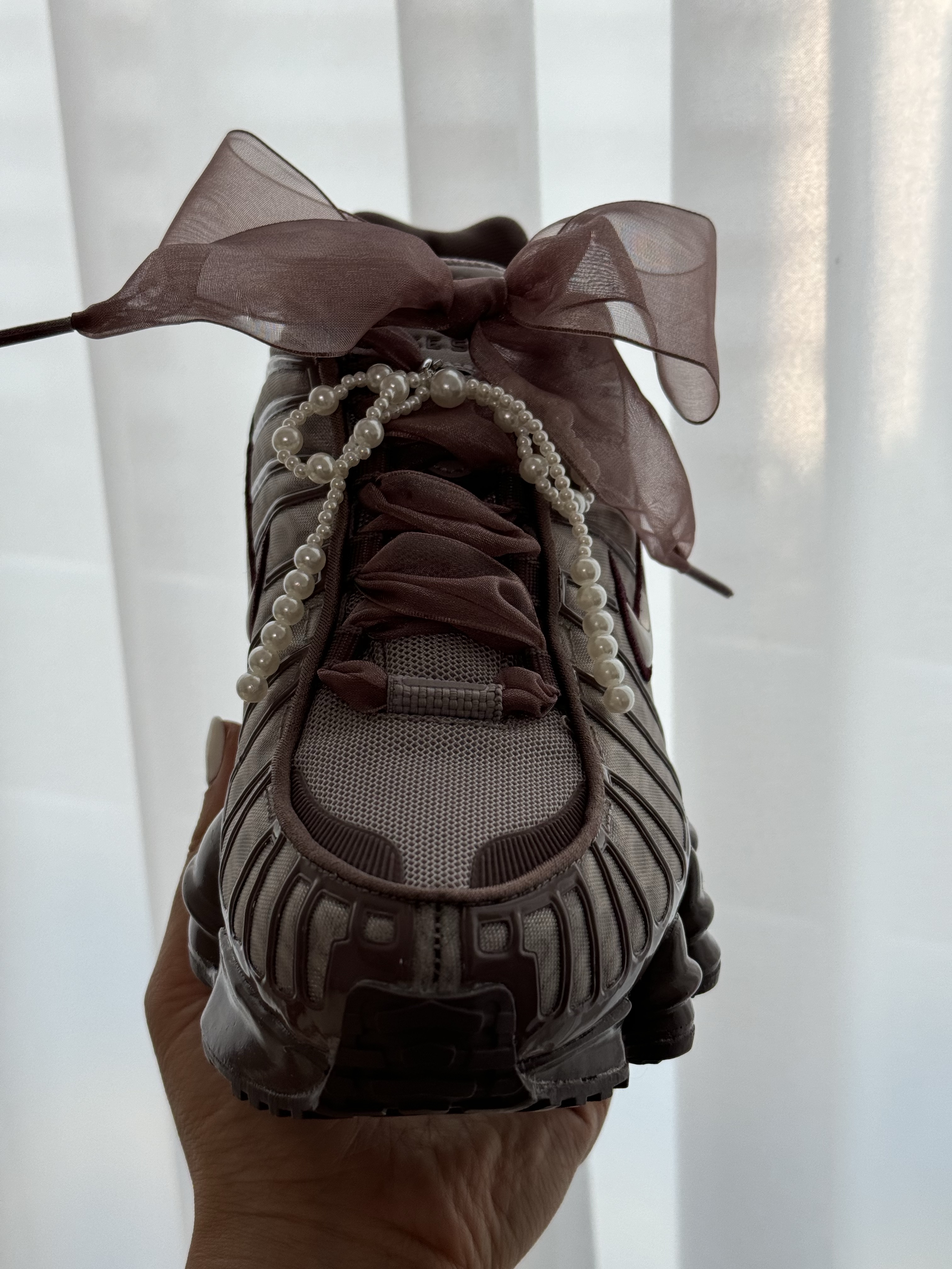(W) Nike Shox TL Pumice Night Maroon 착용 스타일 - 5