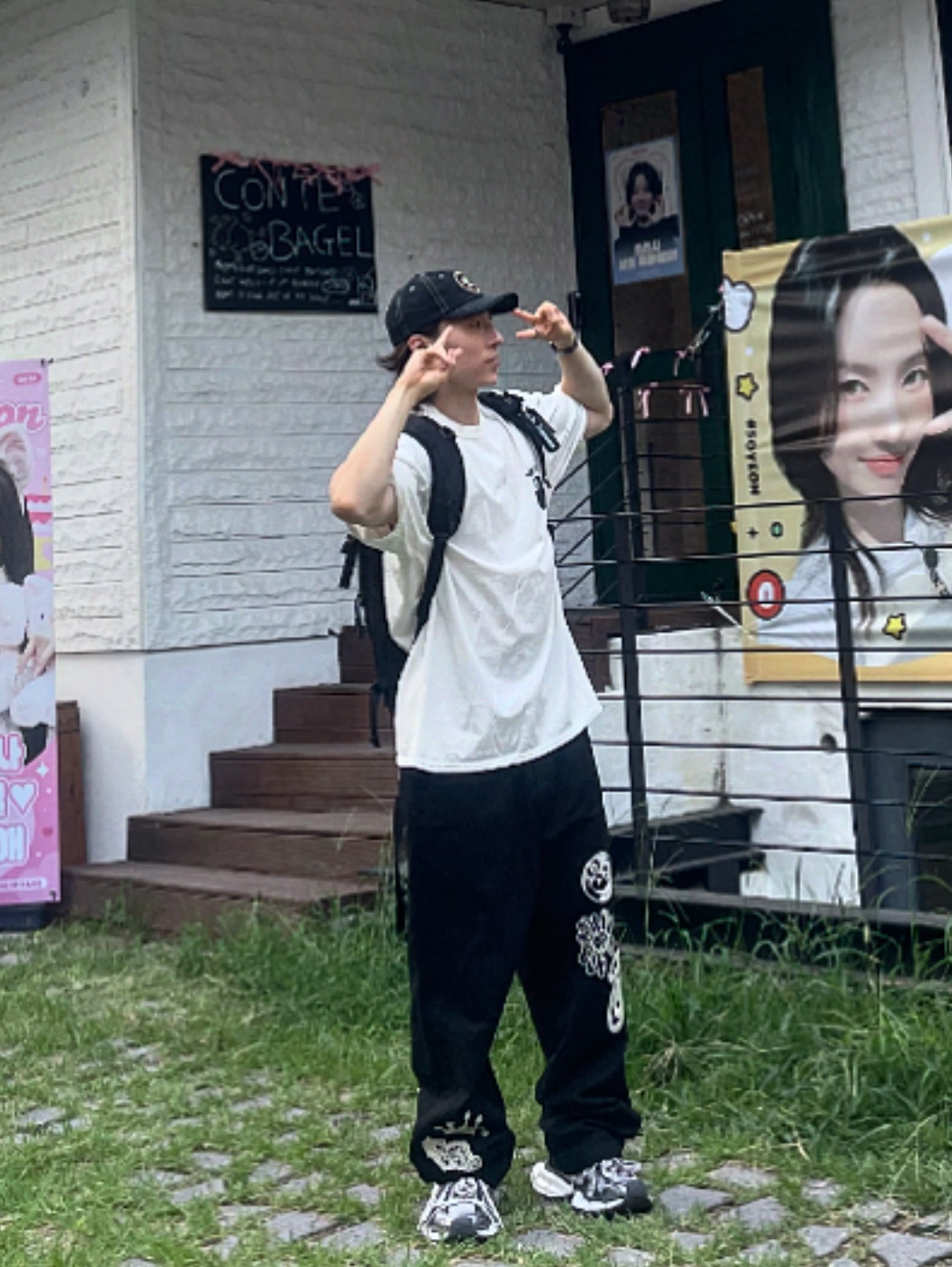 Supreme x The North Face Summit Series Rescue Chugach 16 Backpack Black - 22SS, Casio AQ-230GG-9A 착용 스타일