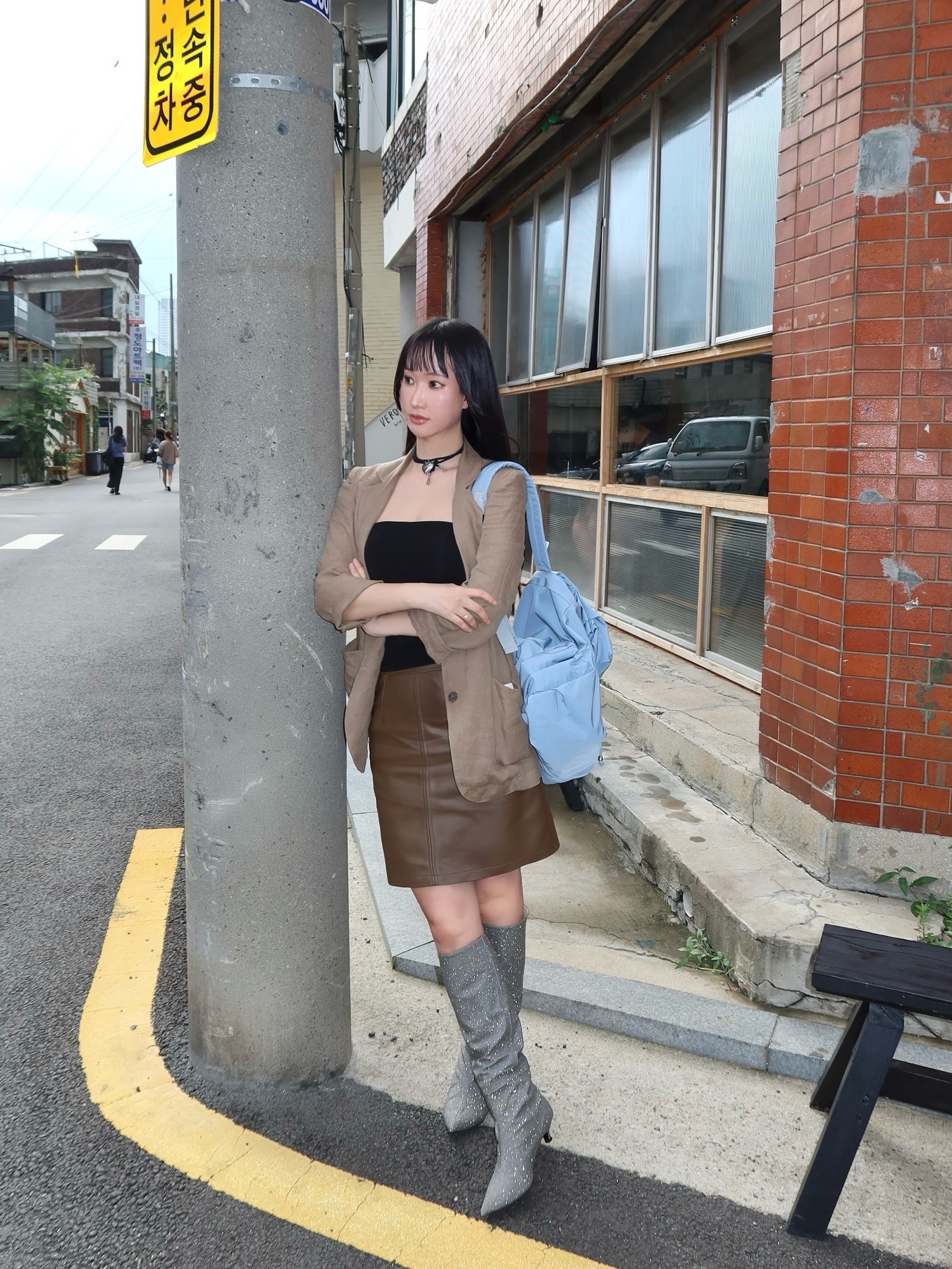 ACOC Blooming Backpack Ice Blue 착용 스타일 - 3