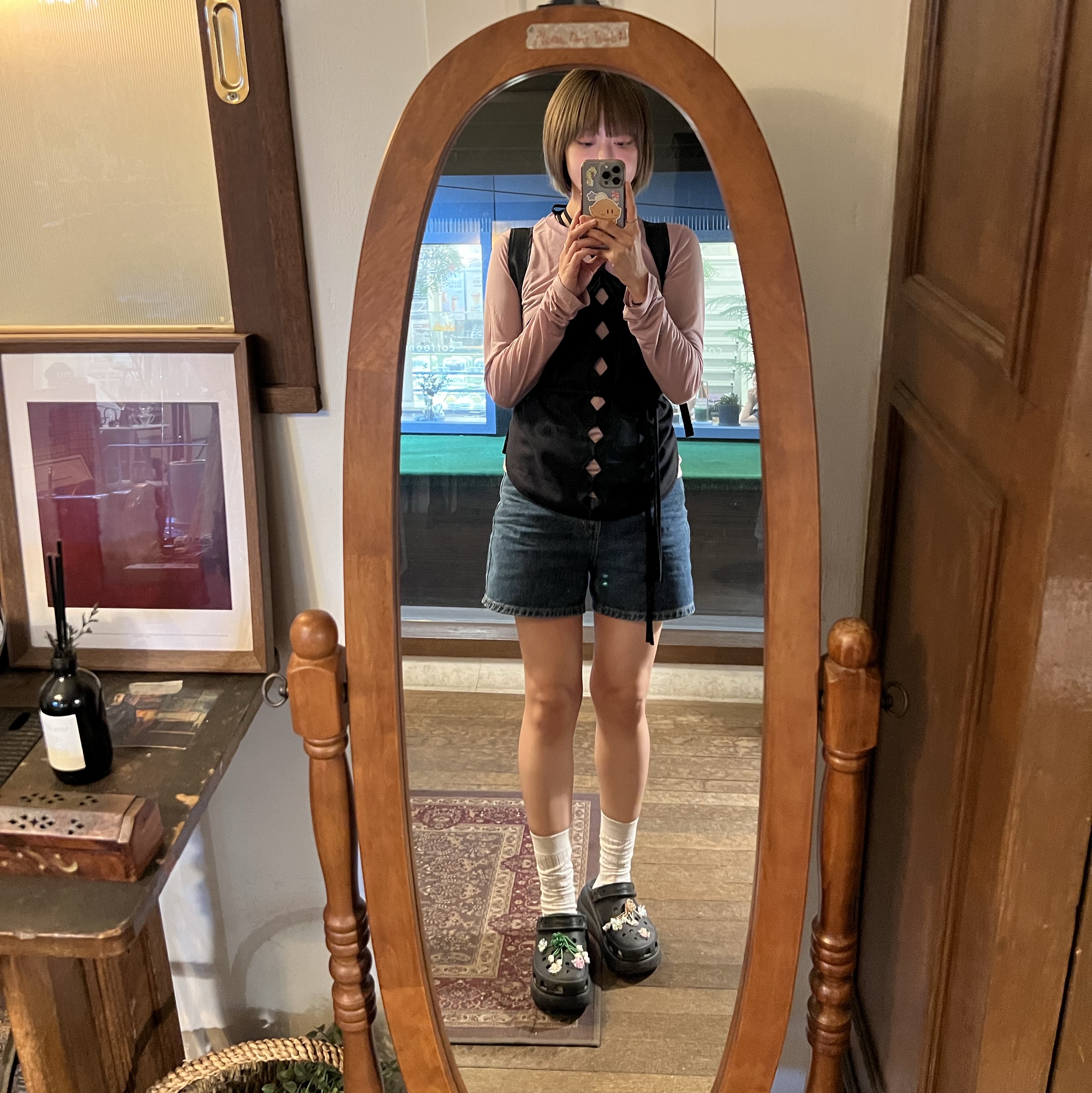 Crocs Classic Crush Clog Black, Baserange Women Ligo Dress Black 착용 스타일