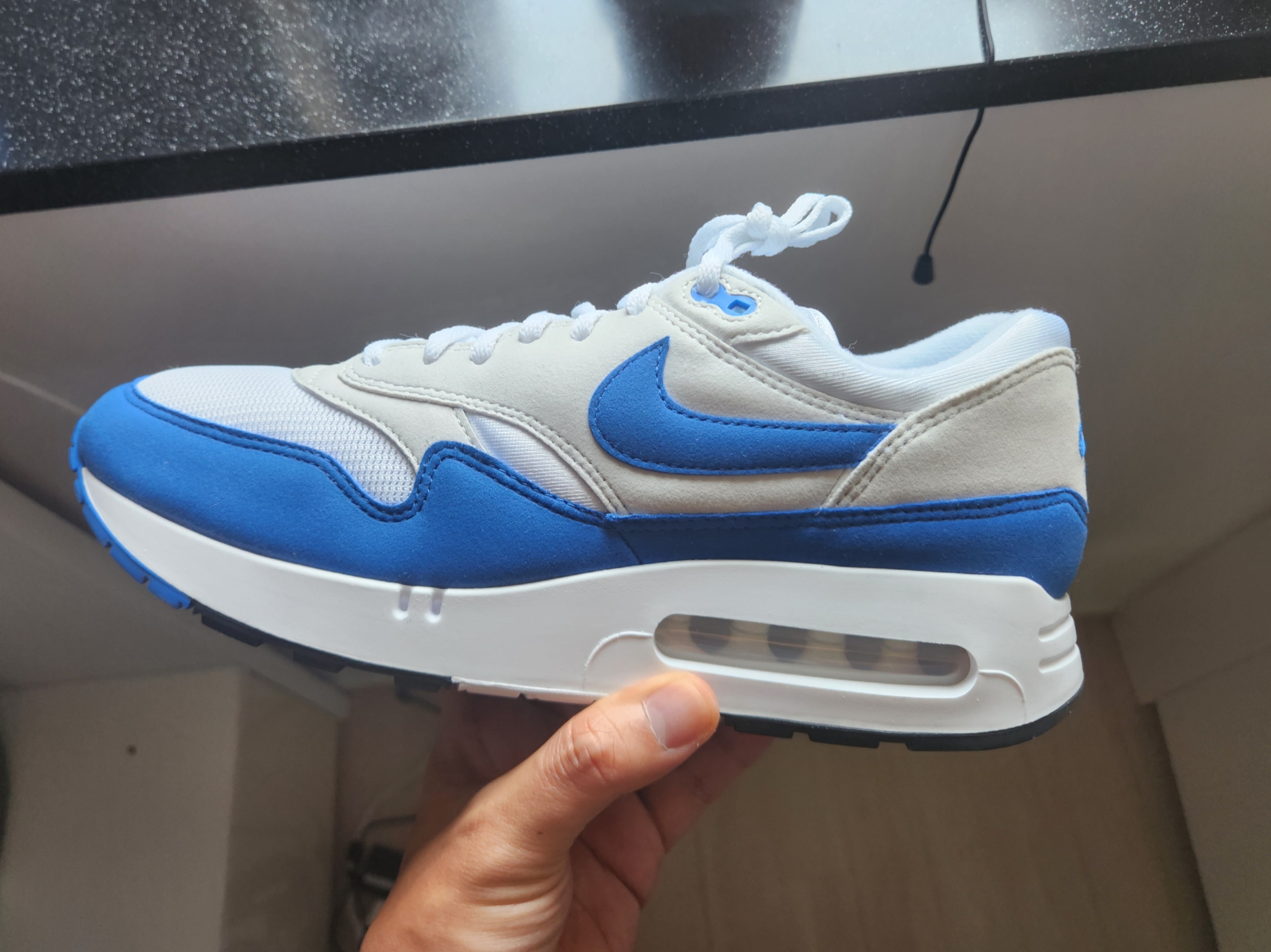 (W) Nike Air Max 1 '86 OG Royal Blue 착용 스타일 - 1
