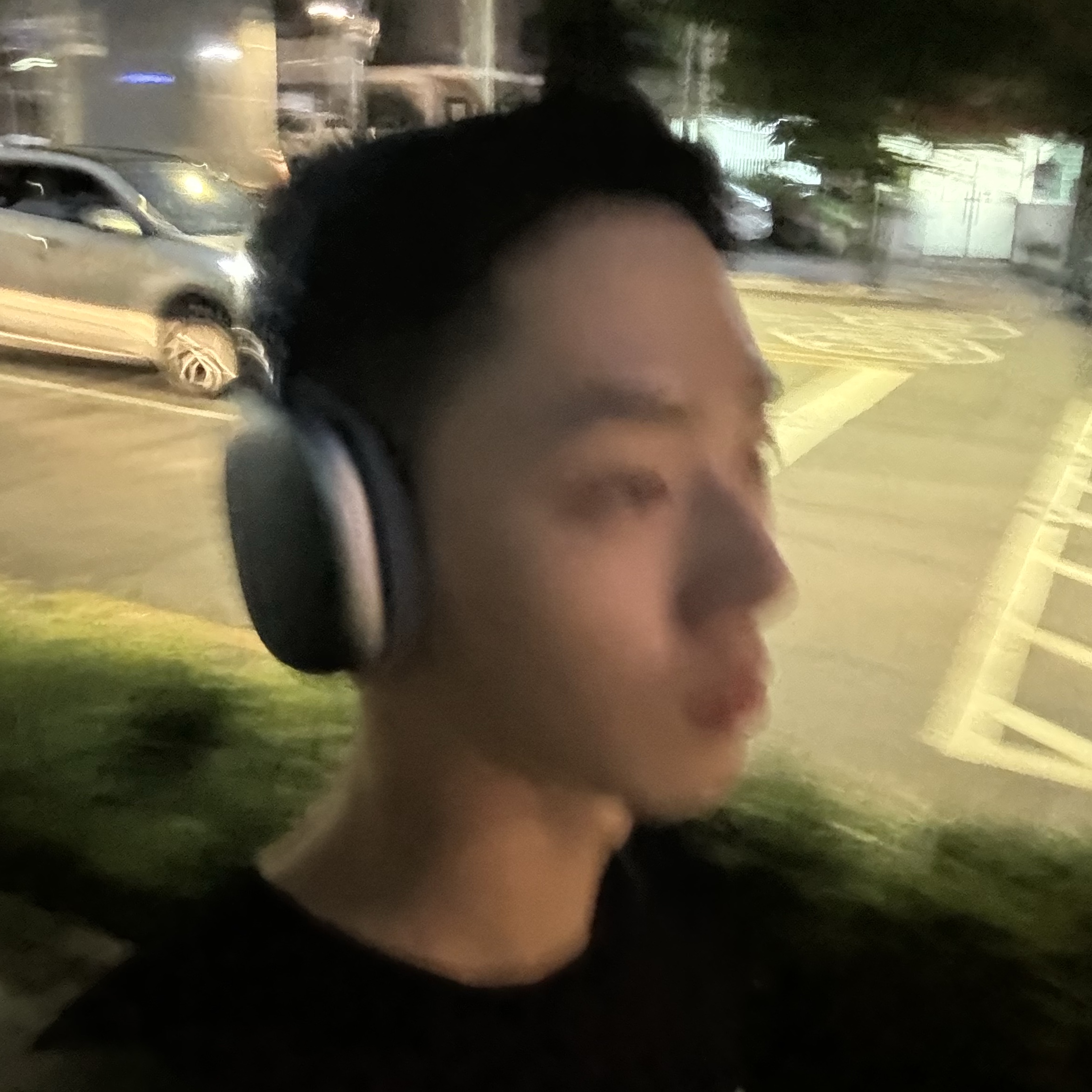 Apple AirPods Max Lightning Sky Blue (Korean Ver.) 착용 스타일 - 3