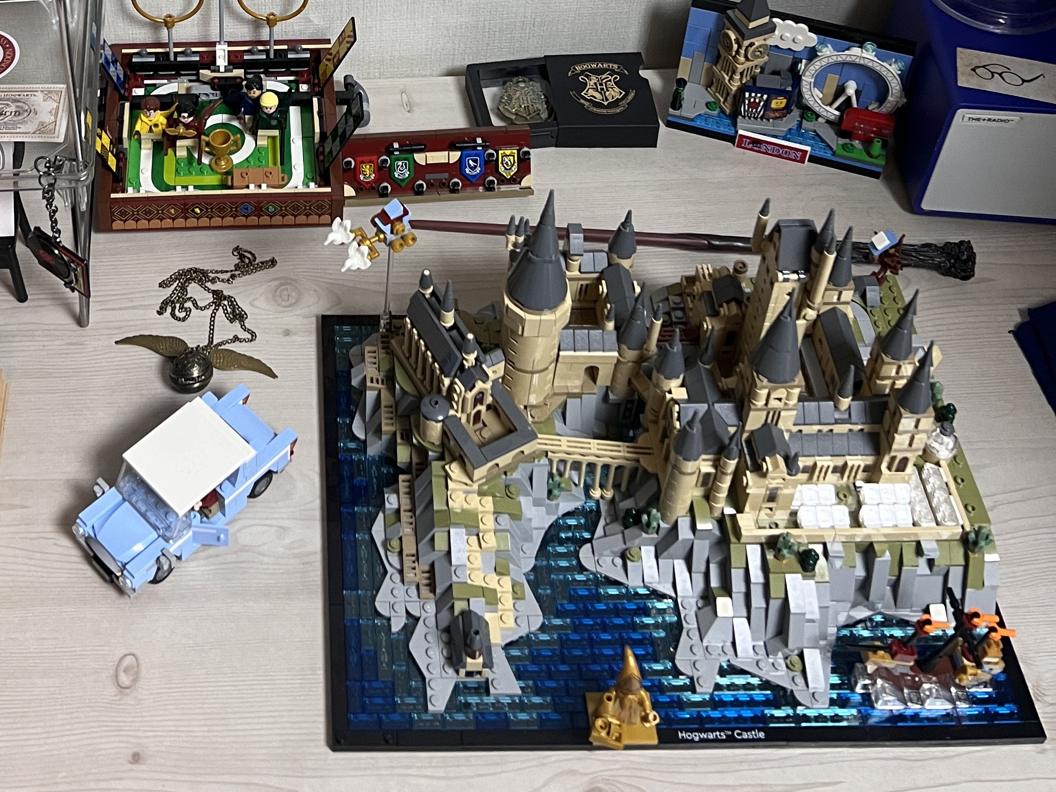 Lego Harry Potter Hogwarts Castle and Grounds, Lego Harry Potter Quidditch Trunk 착용 스타일 - 2