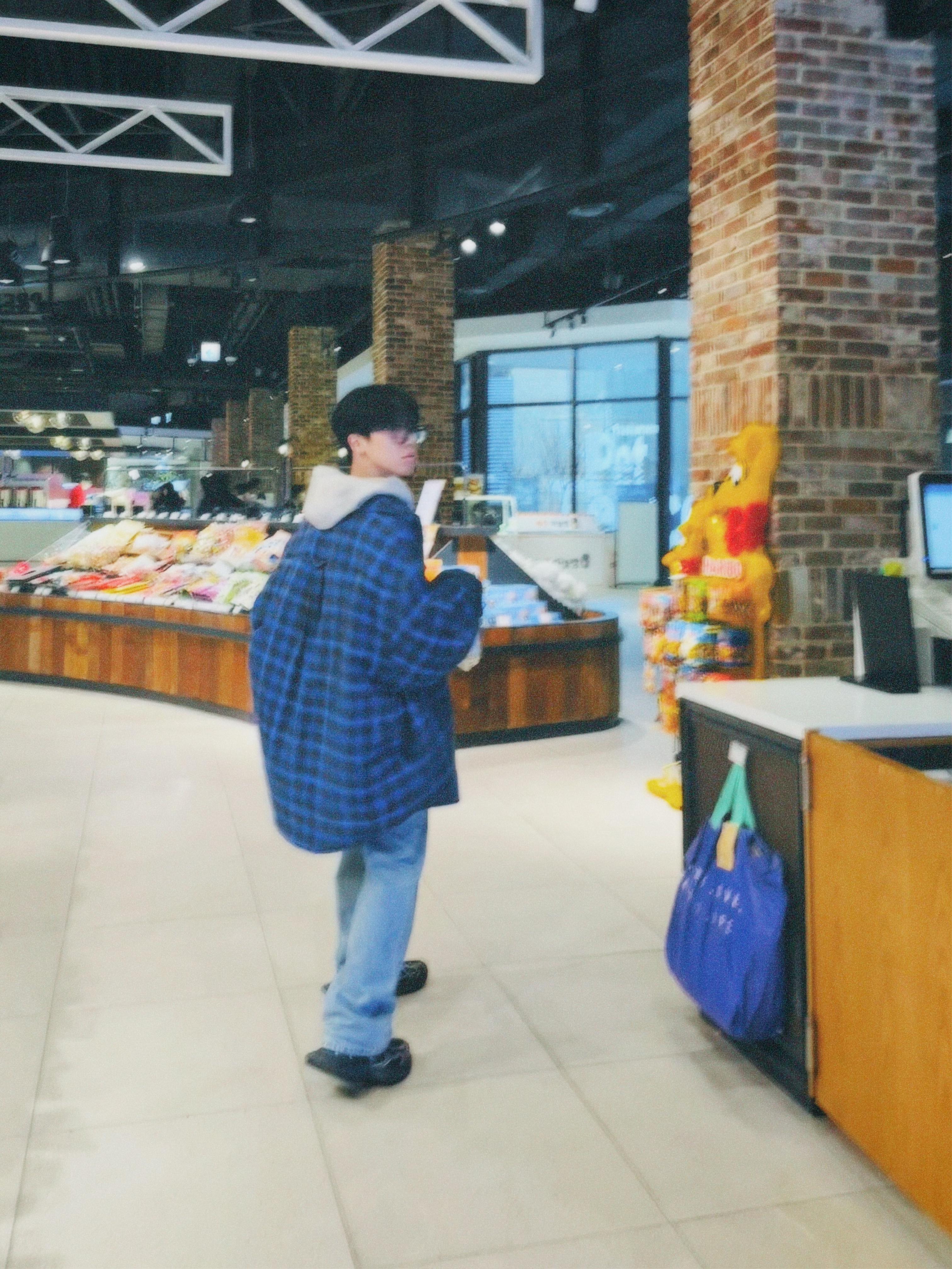 Project G/R Reversible Padded Check Shirt Navy 착용 스타일 - 1