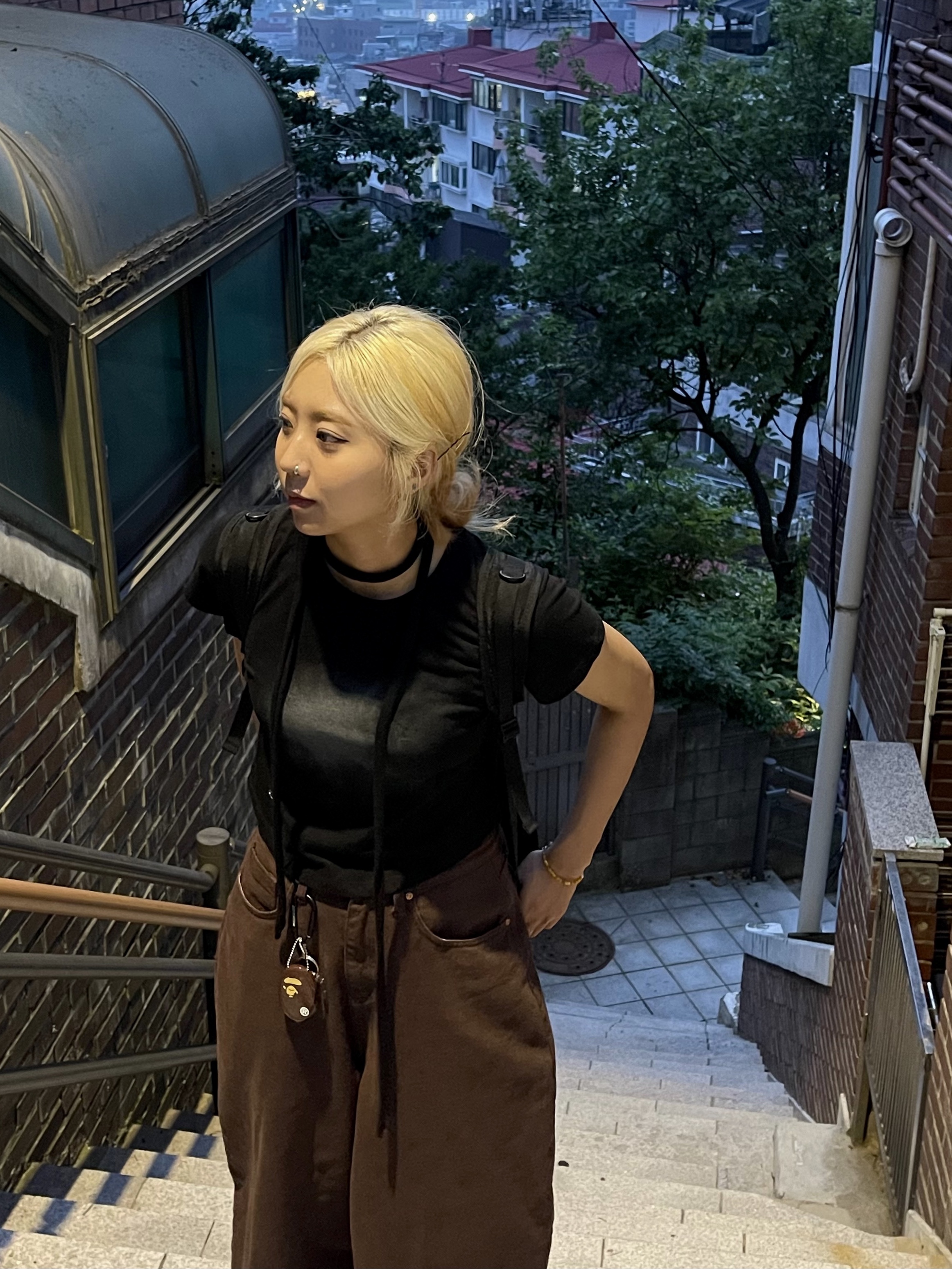 Sculptor Oldschool Slouchy Backpack Black, Adidas Campus 00s Charcoal Core Black 착용 스타일 - 3