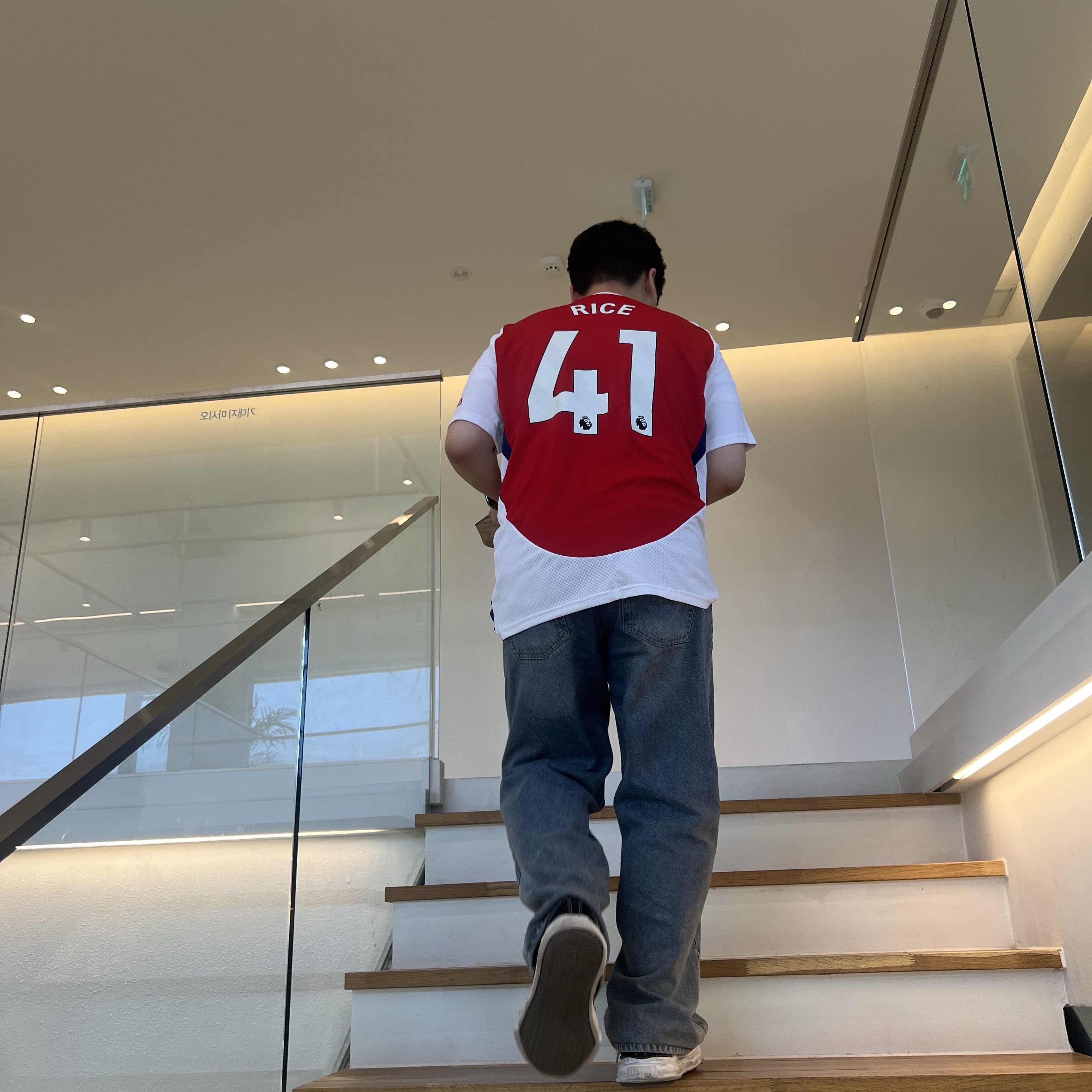 Adidas Arsenal 2024/25 Home Jersey Better Scarlet White - KR Sizing (Non Marking Ver.) 착용 스타일 - 2