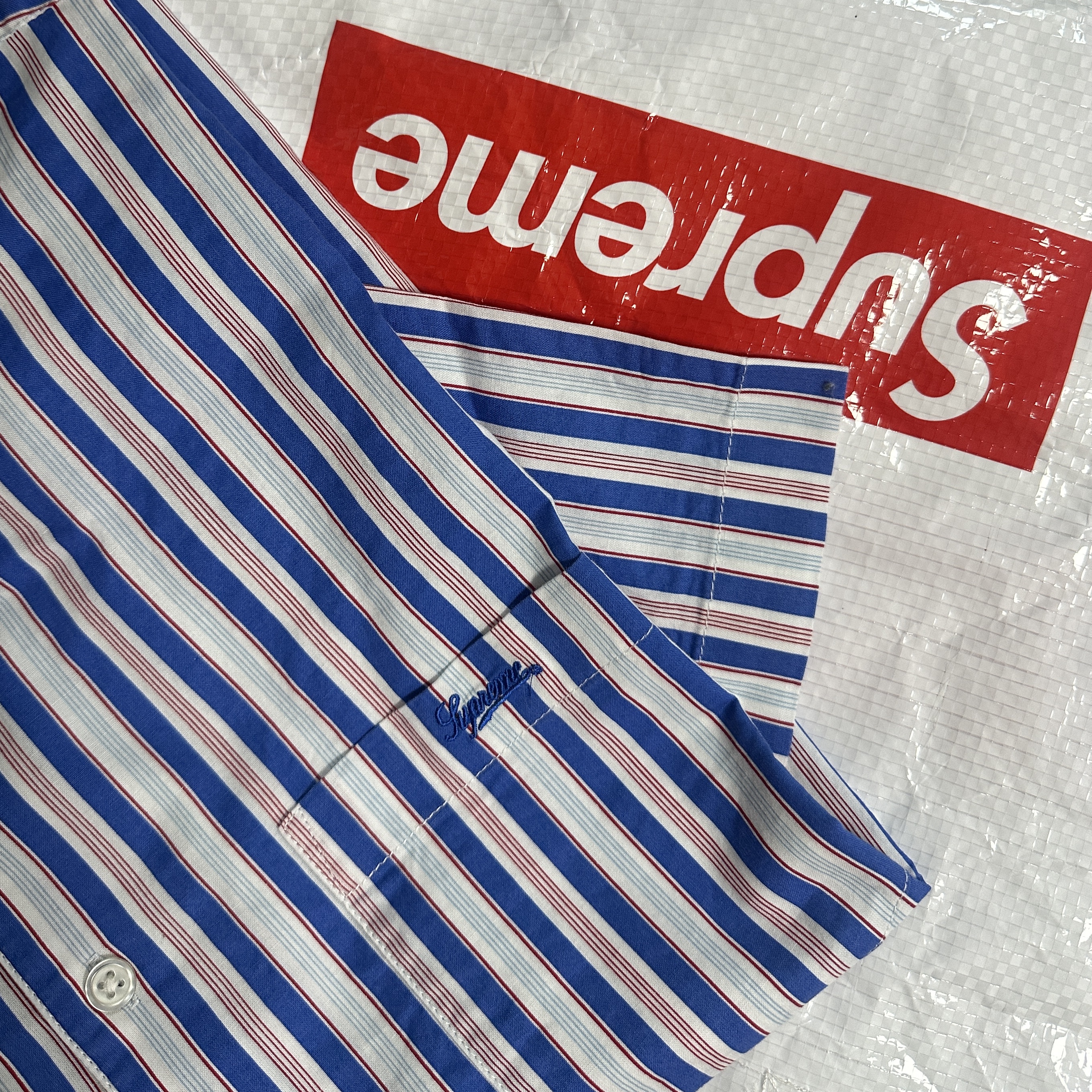 Supreme Loose Fit Multi Stripe S/S Shirt Blue - 24SS 착용 스타일