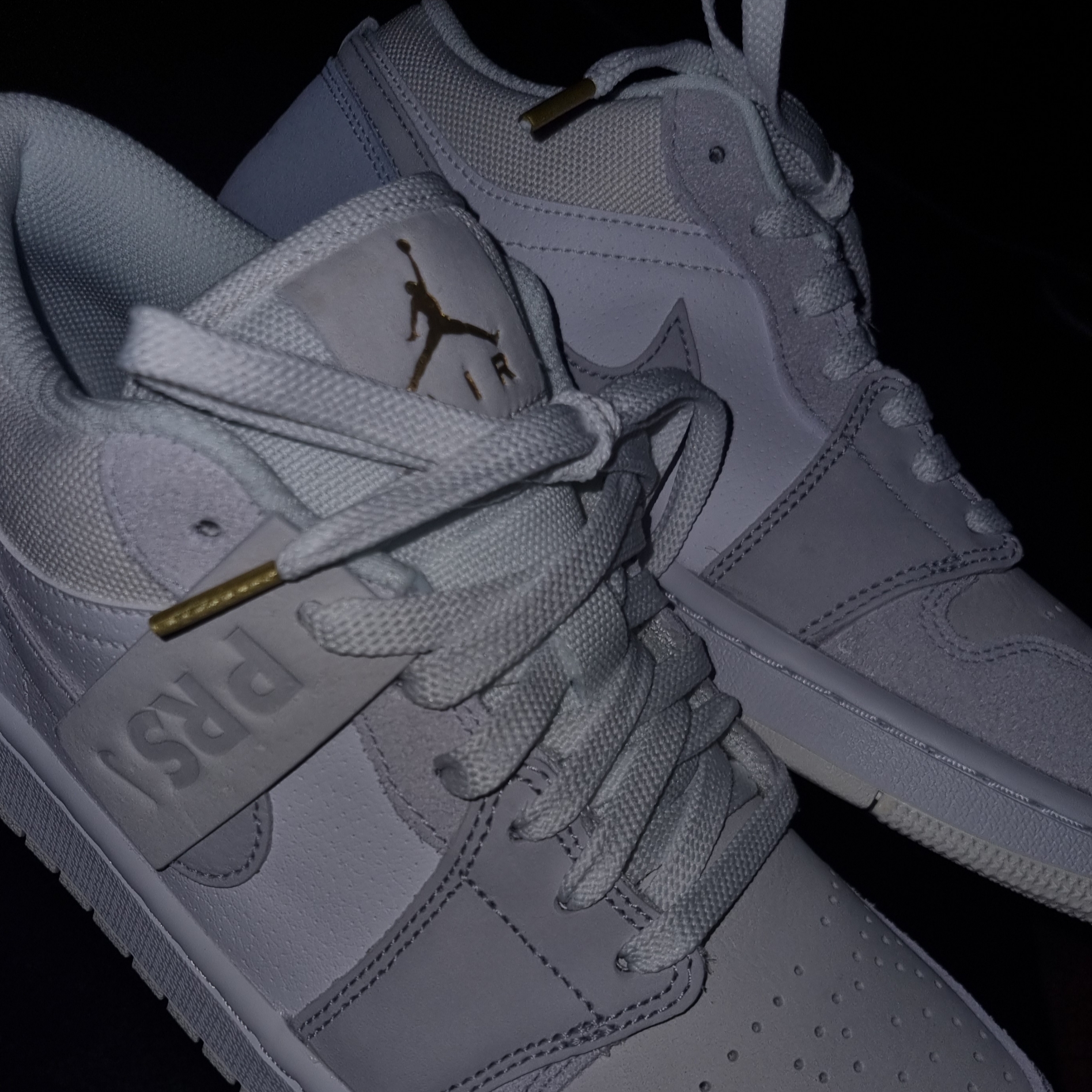 Jordan 1 Low Paris 착용 스타일