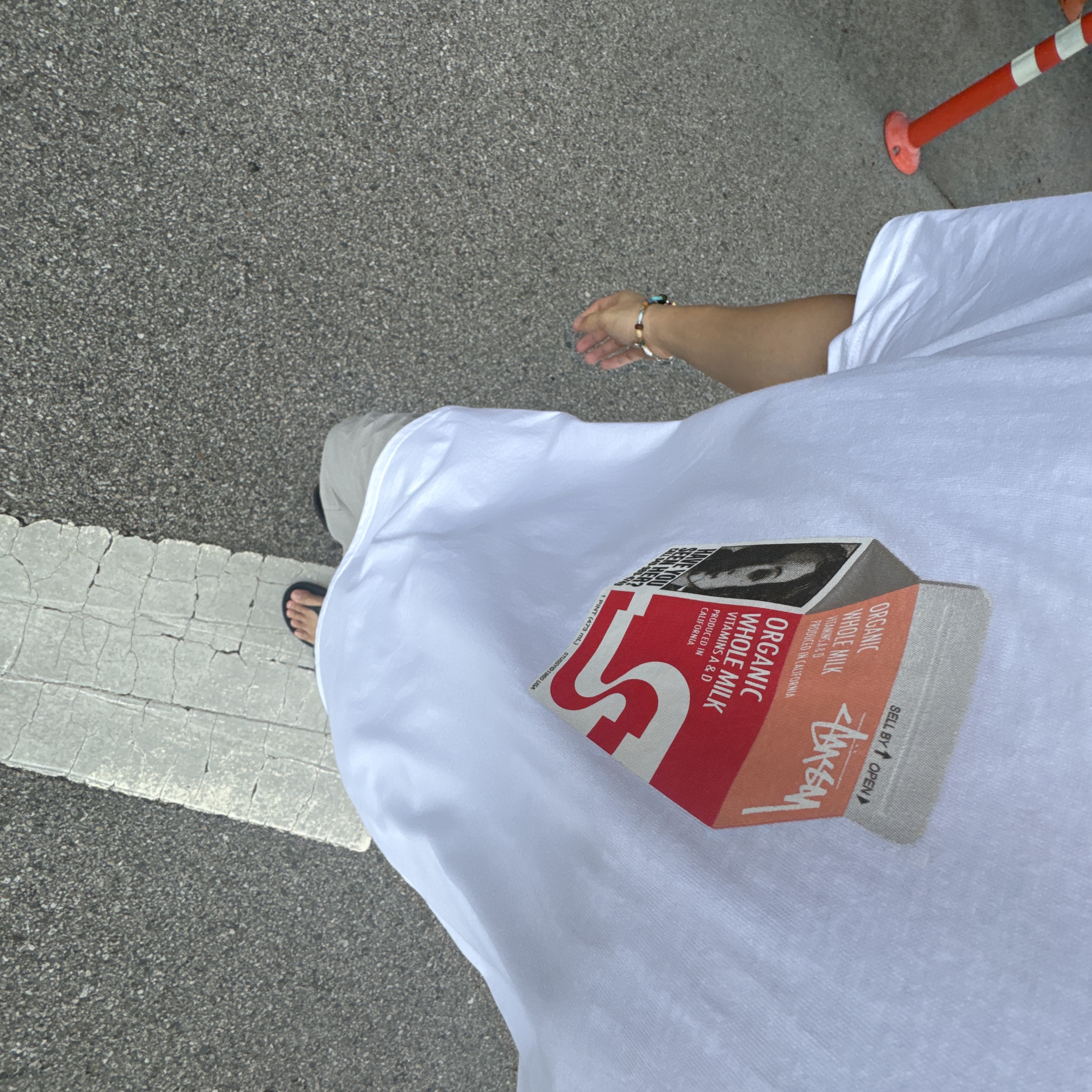 Stussy Milk T-Shirt White 착용 스타일