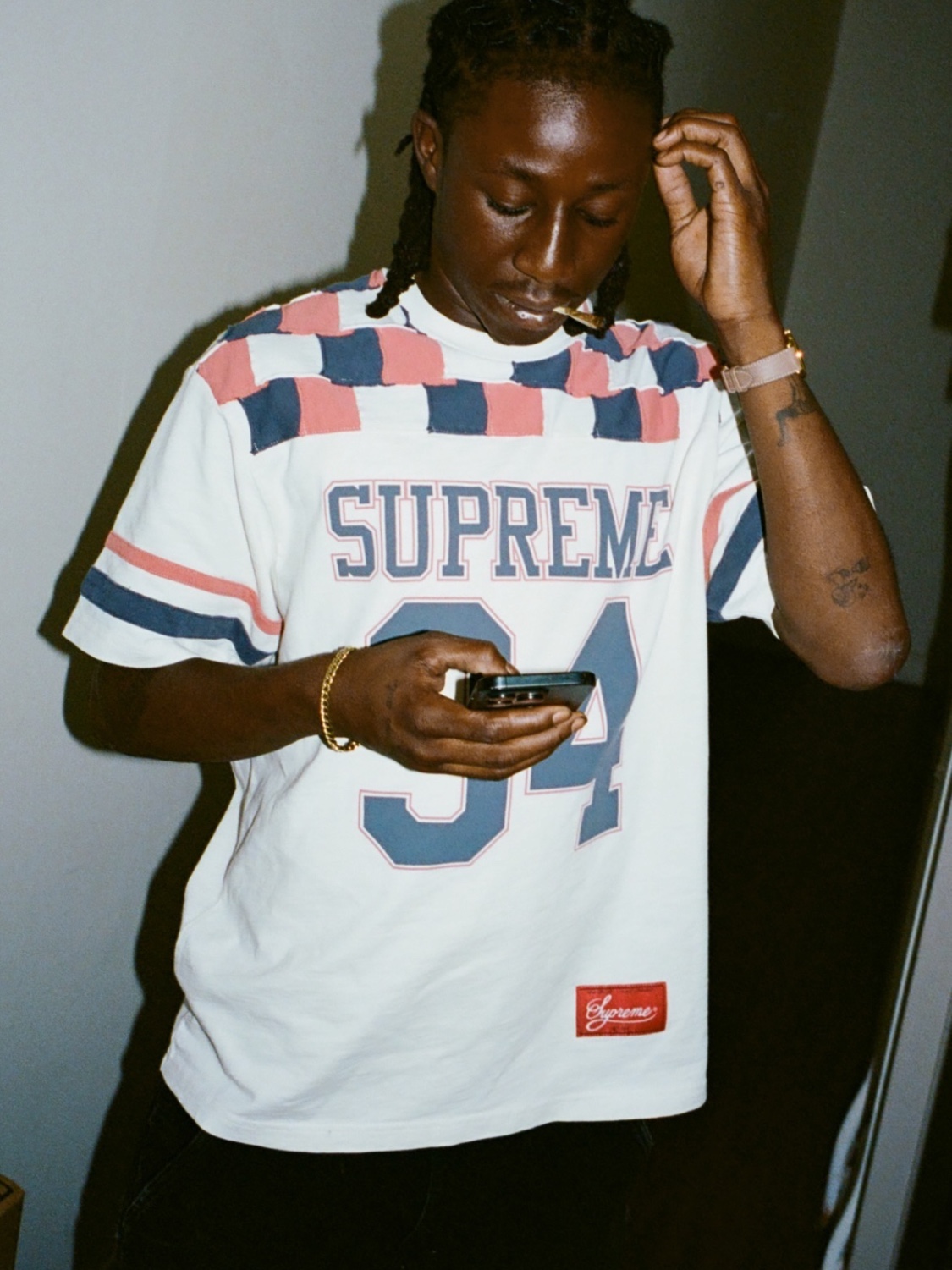 Supreme Patchwork Yoke Football Top Stone - 24FW 착용 스타일