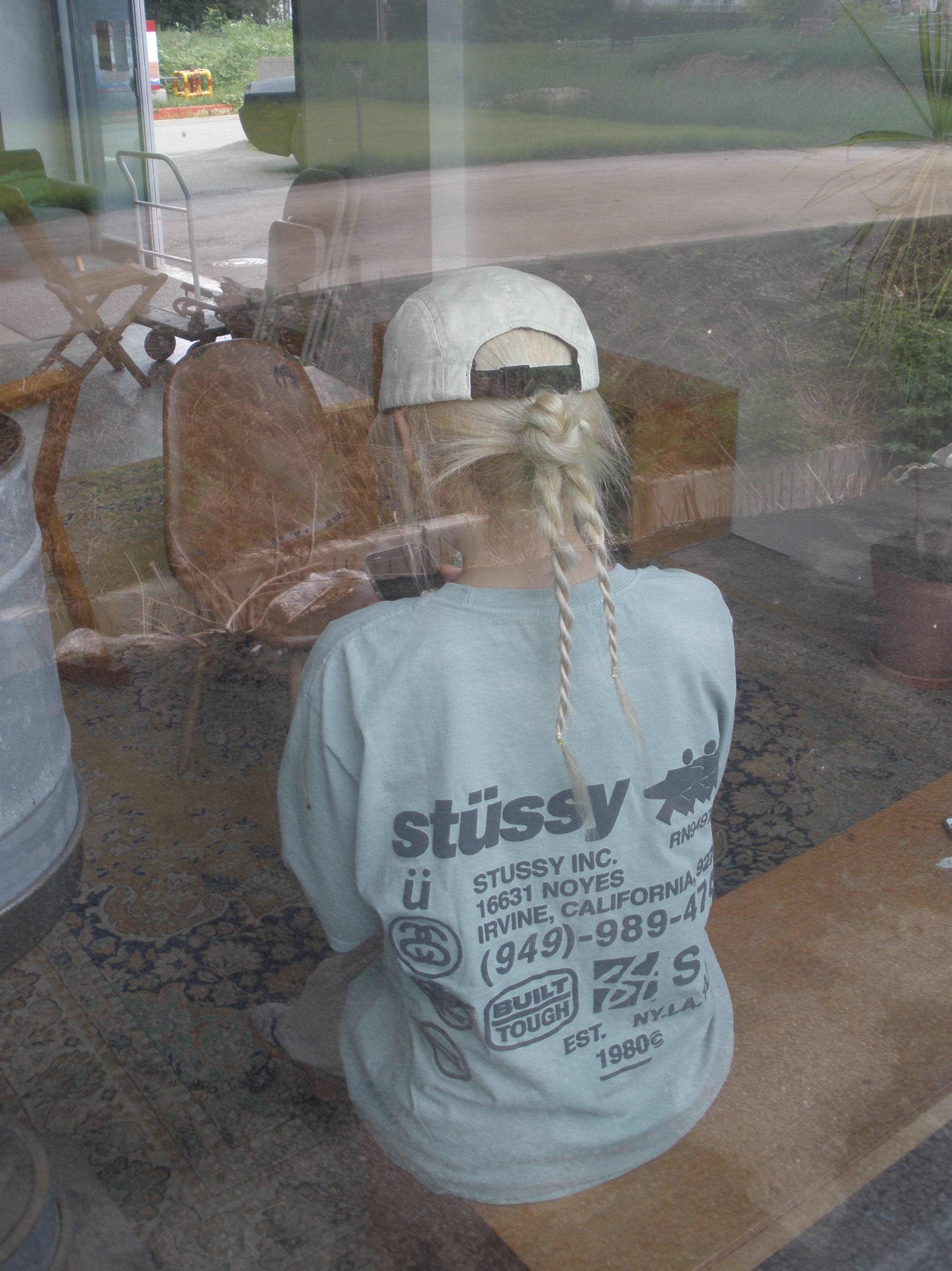 Stussy DNA Pigment Dyed T-Shirt Granite 착용 스타일 - 7