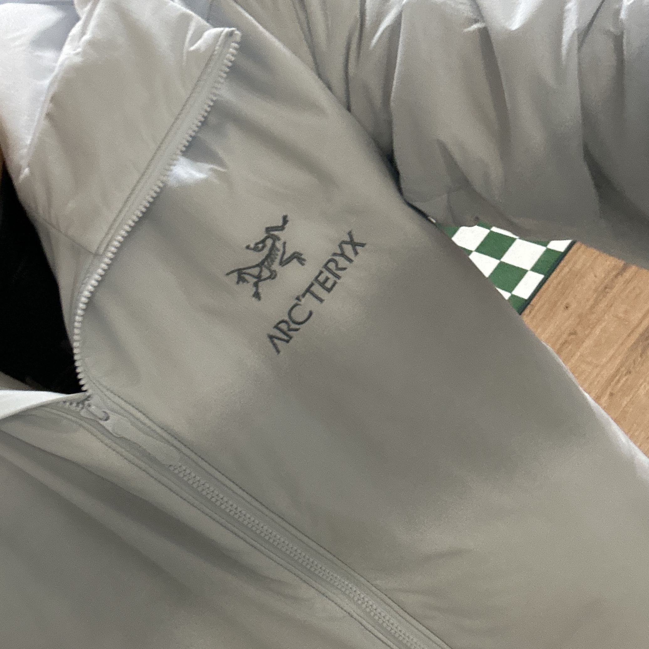 Arc'teryx Atom Hoody Daybreak 착용 스타일