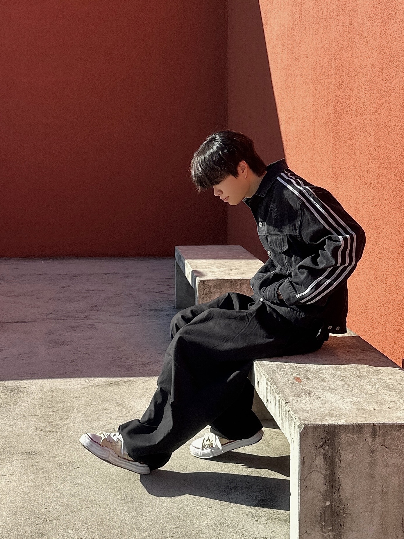 Maison Mihara Yasuhiro Peterson OG Sole Canvas Low-top Sneakers Natural 착용 스타일 - 5