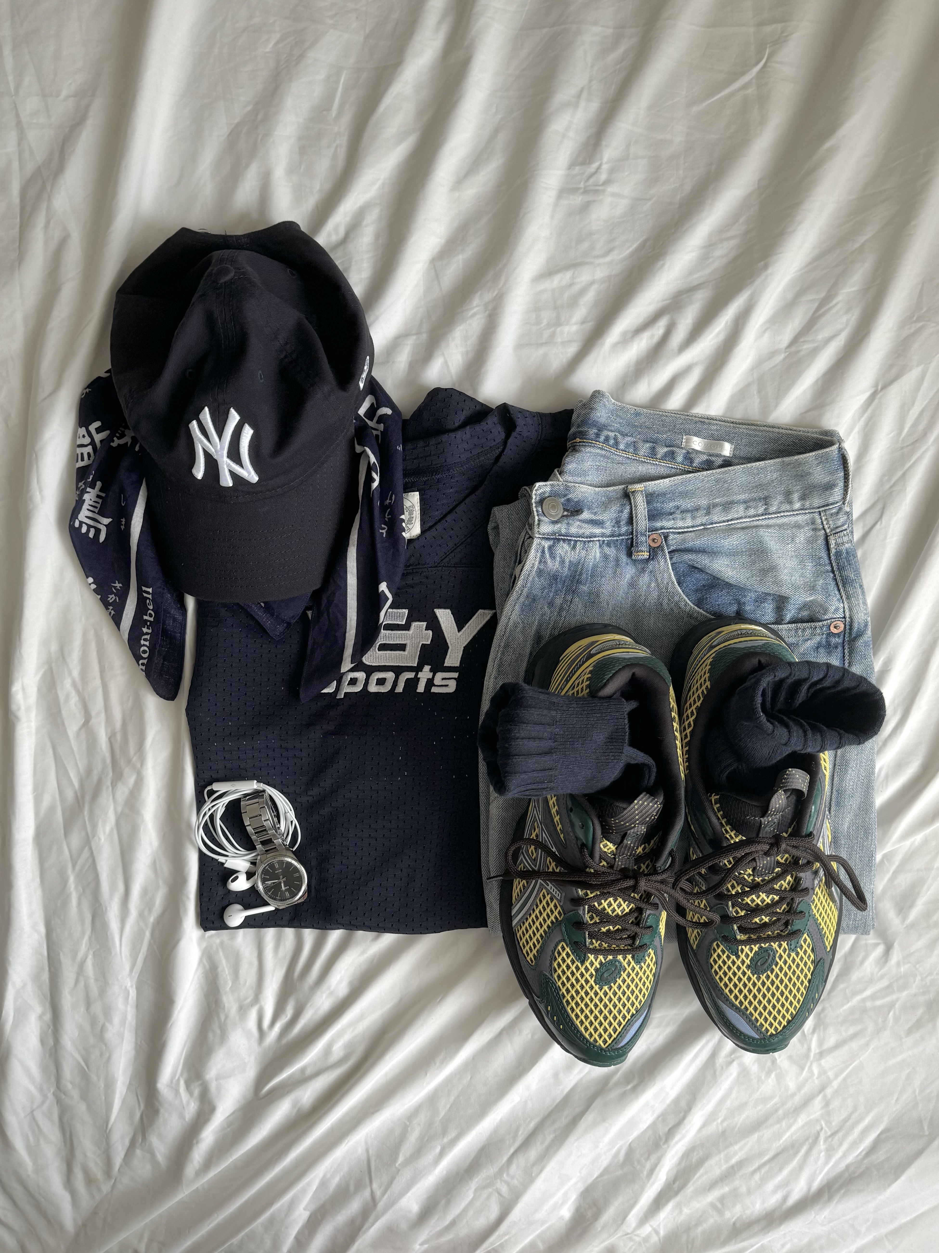Comoli 5P Denim Pants Bleach - 22AW, Asics GT-2160 Dark Neptune Pure Silver 착용 스타일 - 5