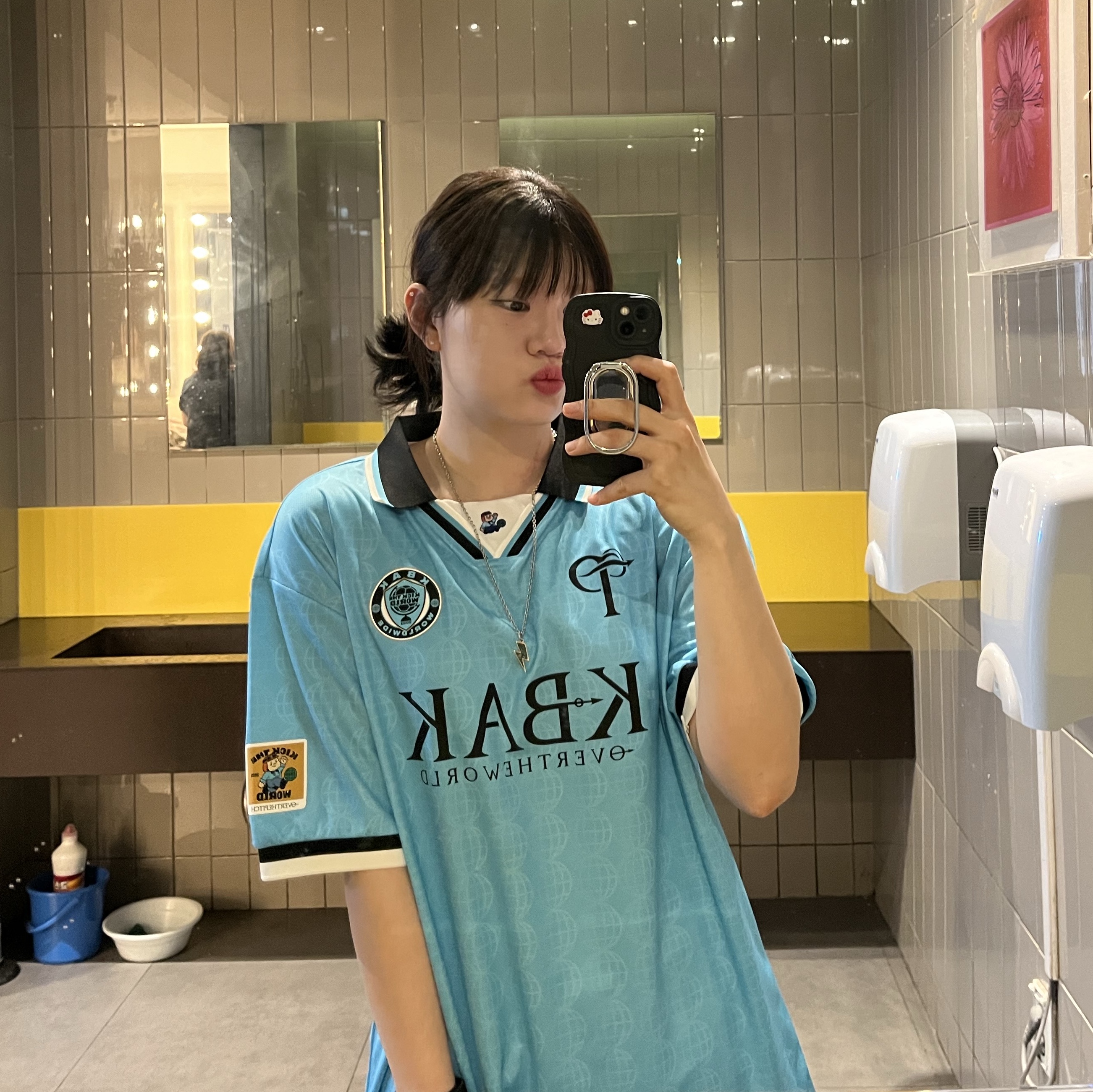 [예약 배송] Over The Pitch x KBAK Jersey Home Blue 착용 스타일 - 2