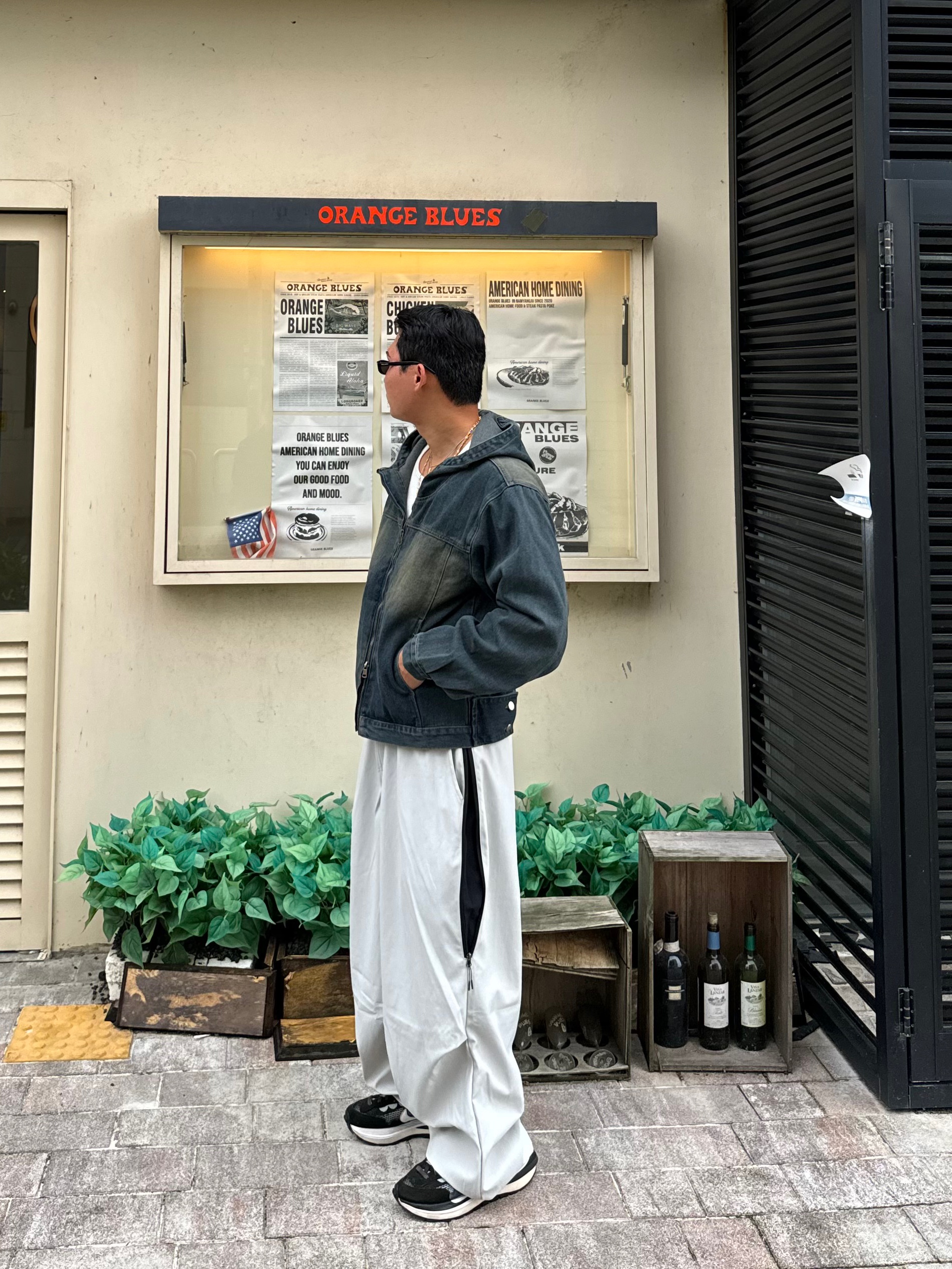 Nike x Sacai VaporWaffle Black White 착용 스타일 - 3